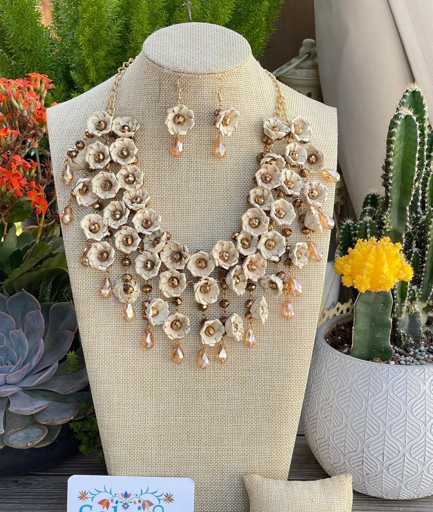 Mexican Artisanal Palm Leaf Necklace & Earrings Jewelry Set. Set Palma Citlali - Solei Store