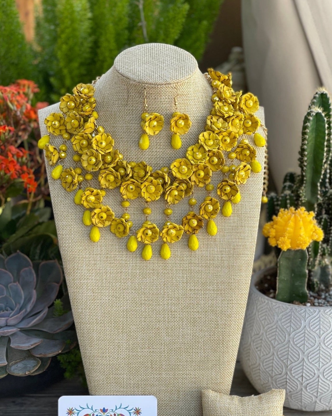 Mexican Artisanal Palm Leaf Necklace & Earrings Jewelry Set. Set Palma Citlali - Solei Store