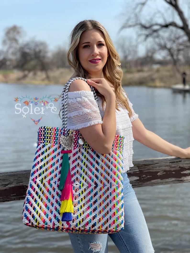Mexican Artisanal Tote Bag with Tassel. Tote Corazon - Solei Store