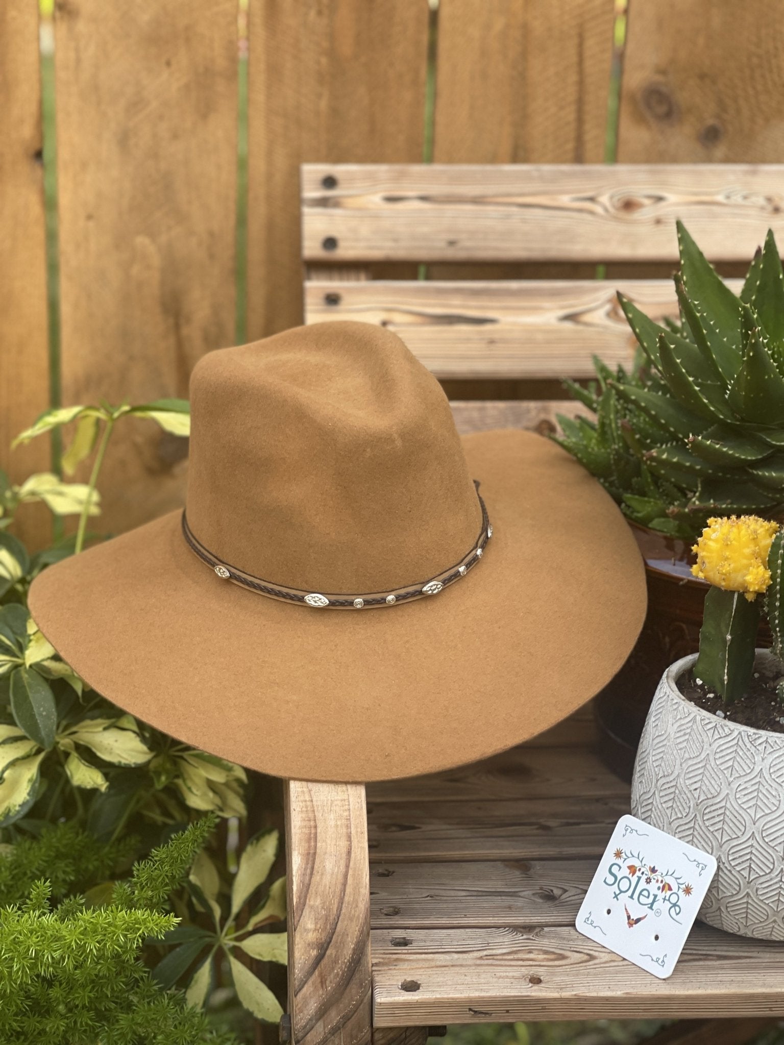 Mexican Artisanal Wool Hat. Mexican Fashion Hat. Sombrero de Lana Fino. - Solei Store