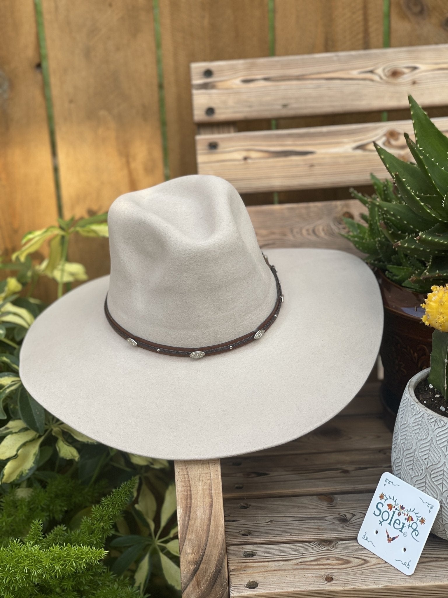Mexican Artisanal Wool Hat. Mexican Fashion Hat. Sombrero de Lana Fino. - Solei Store