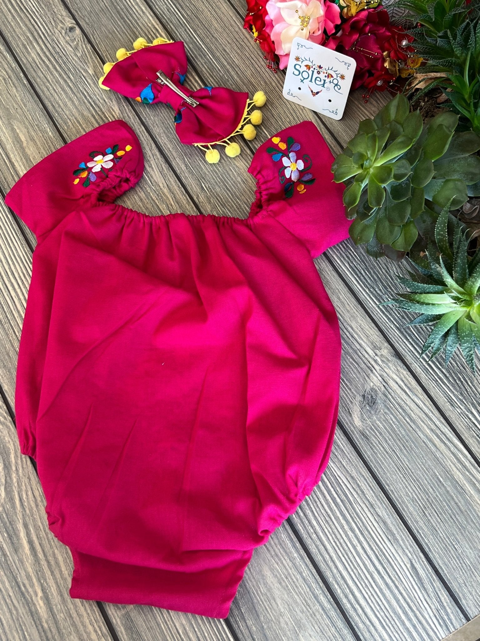 Mexican Baby Floral Embroidered Bodysuit. Pañalero Floral - Solei Store