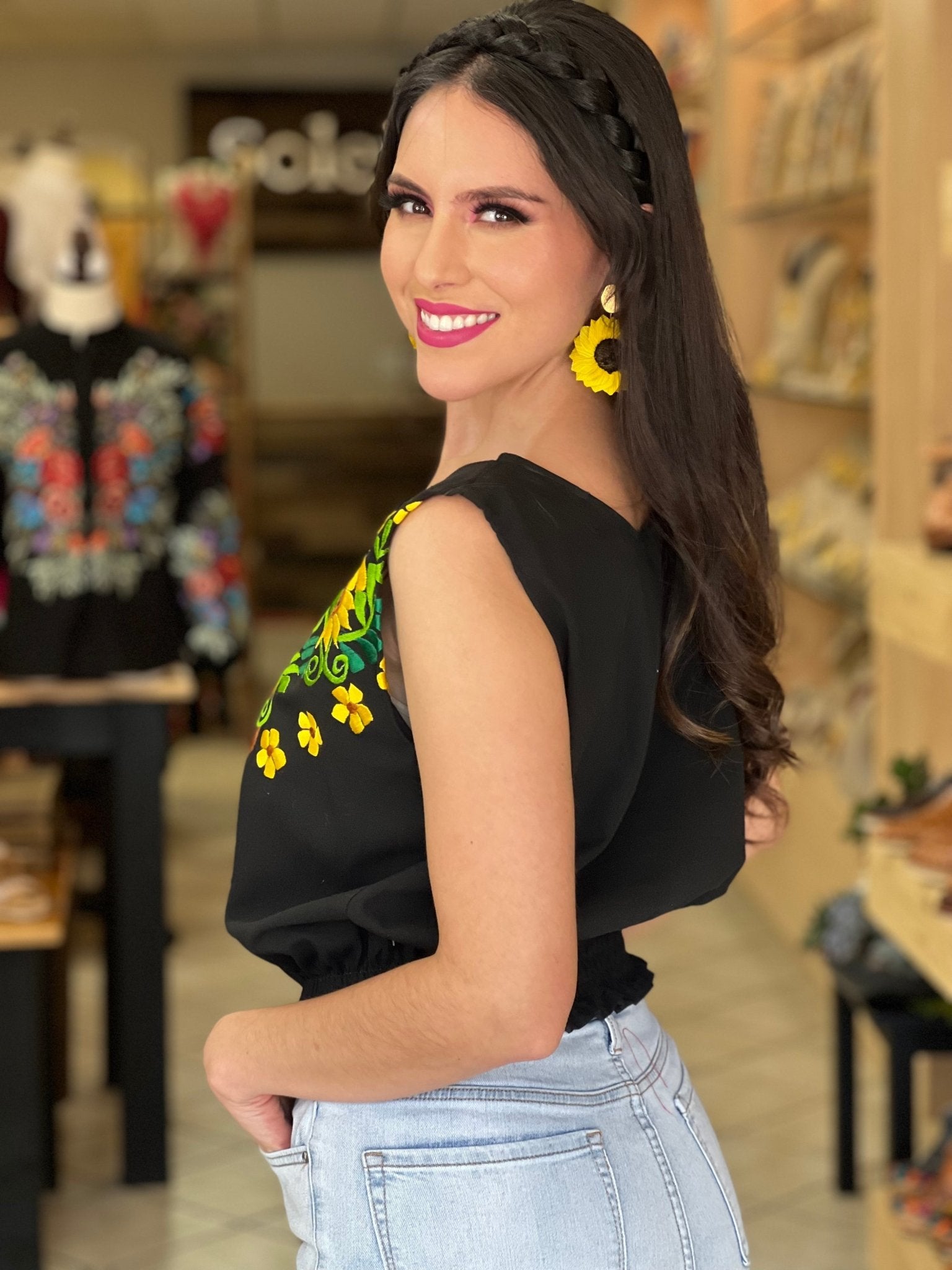 Mexican Embroidered Floral Crop Top. Crop Top Jimena Girasoles. - Solei Store