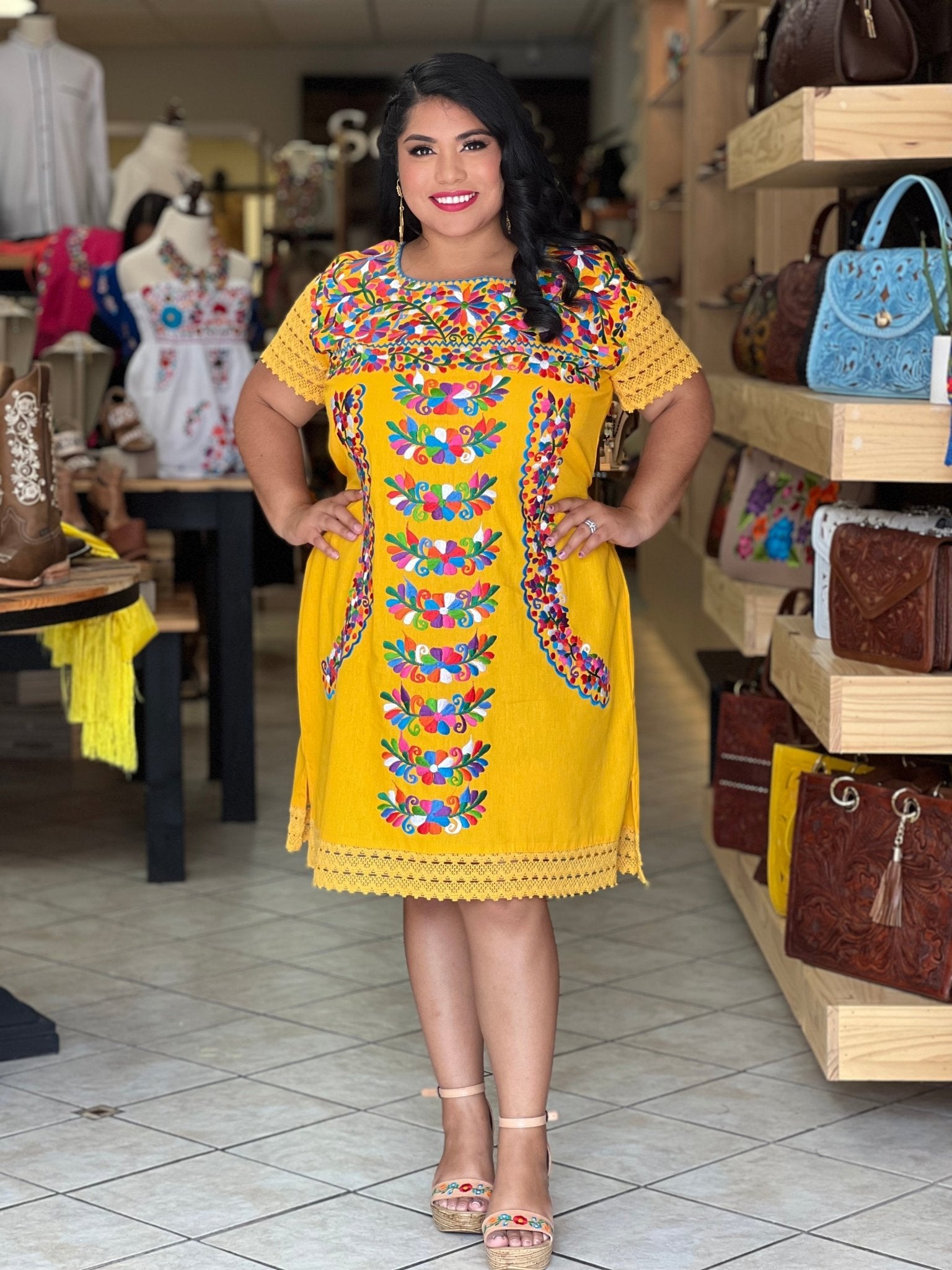 Mexican Embroidered Floral Dress. Vestido Otomi Floral - Solei Store