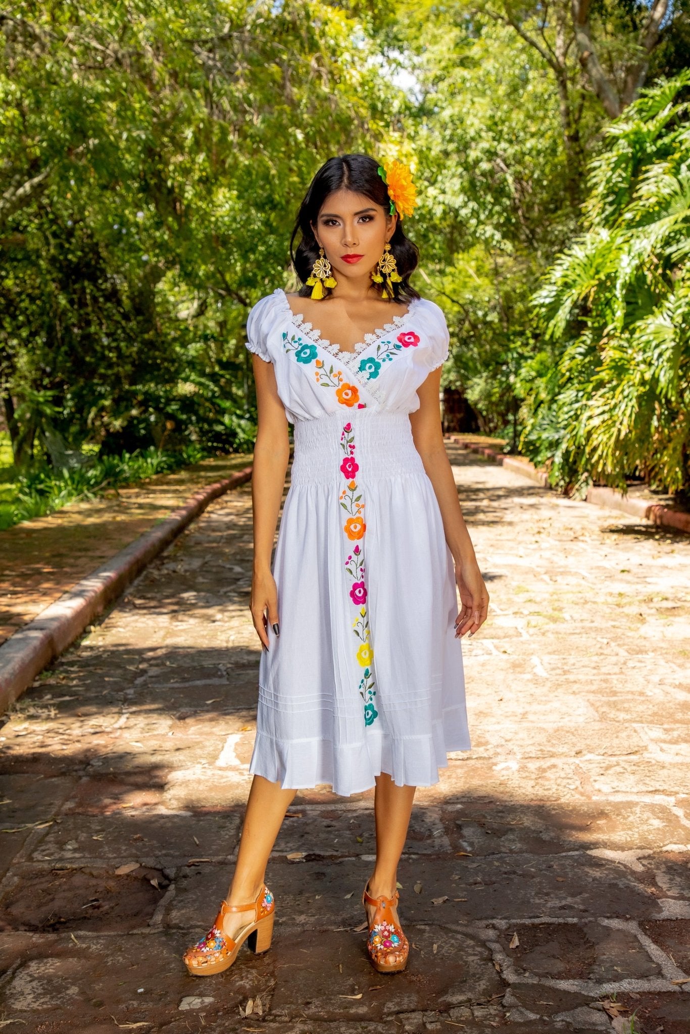Mexican Embroidered Floral Plunge Dress. Vestido Yamileth. - Solei Store