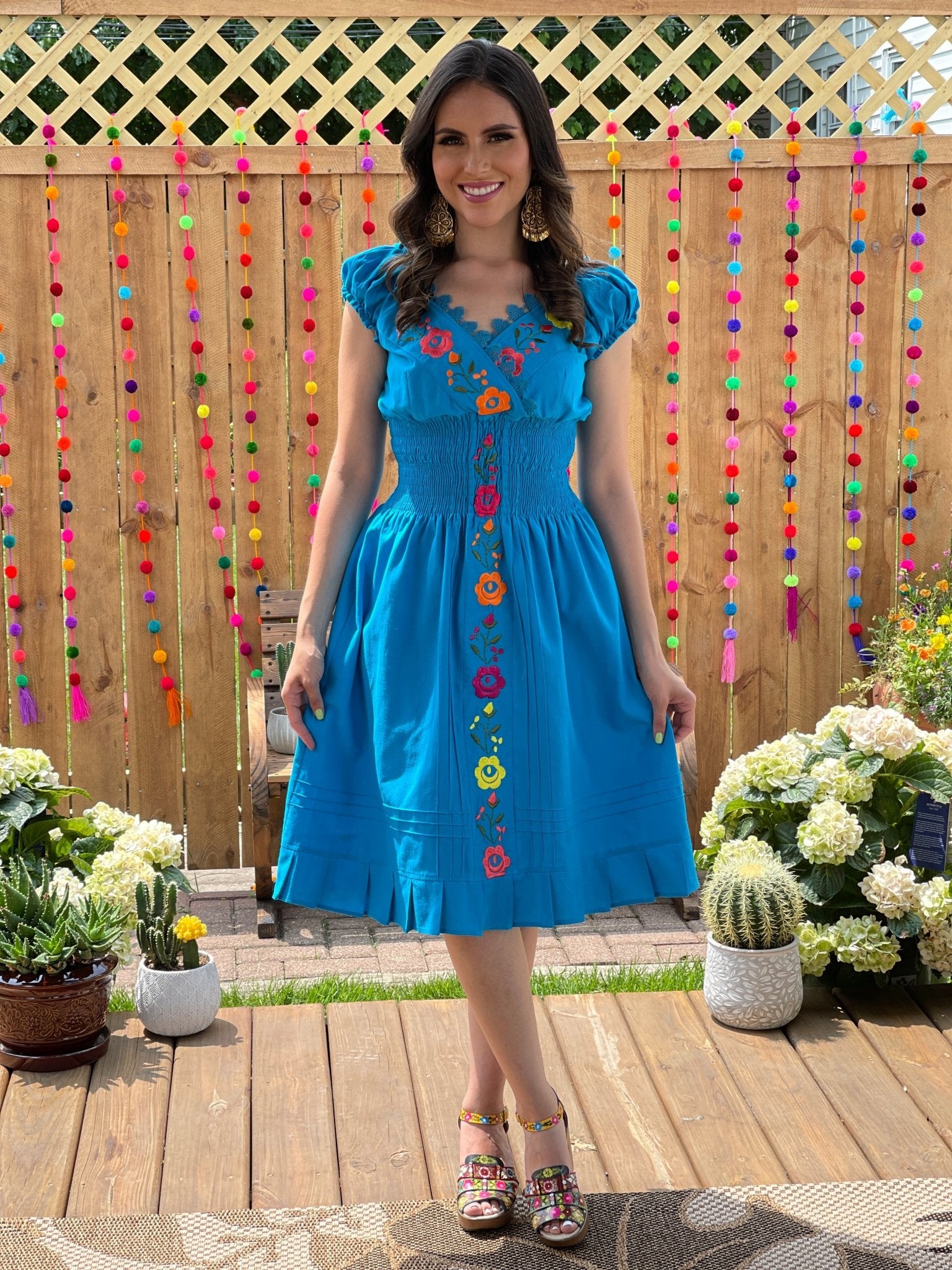 Mexican Embroidered Floral Plunge Dress. Vestido Yamileth. - Solei Store