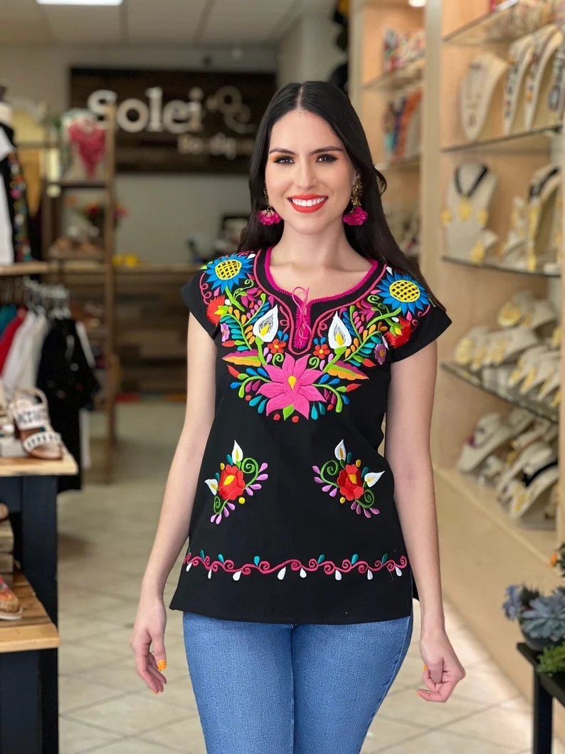 Mexican Embroidered Flower Blouse. Artisanal Mexican Blouse. Kimona Alcatraz Blouse. - Solei Store