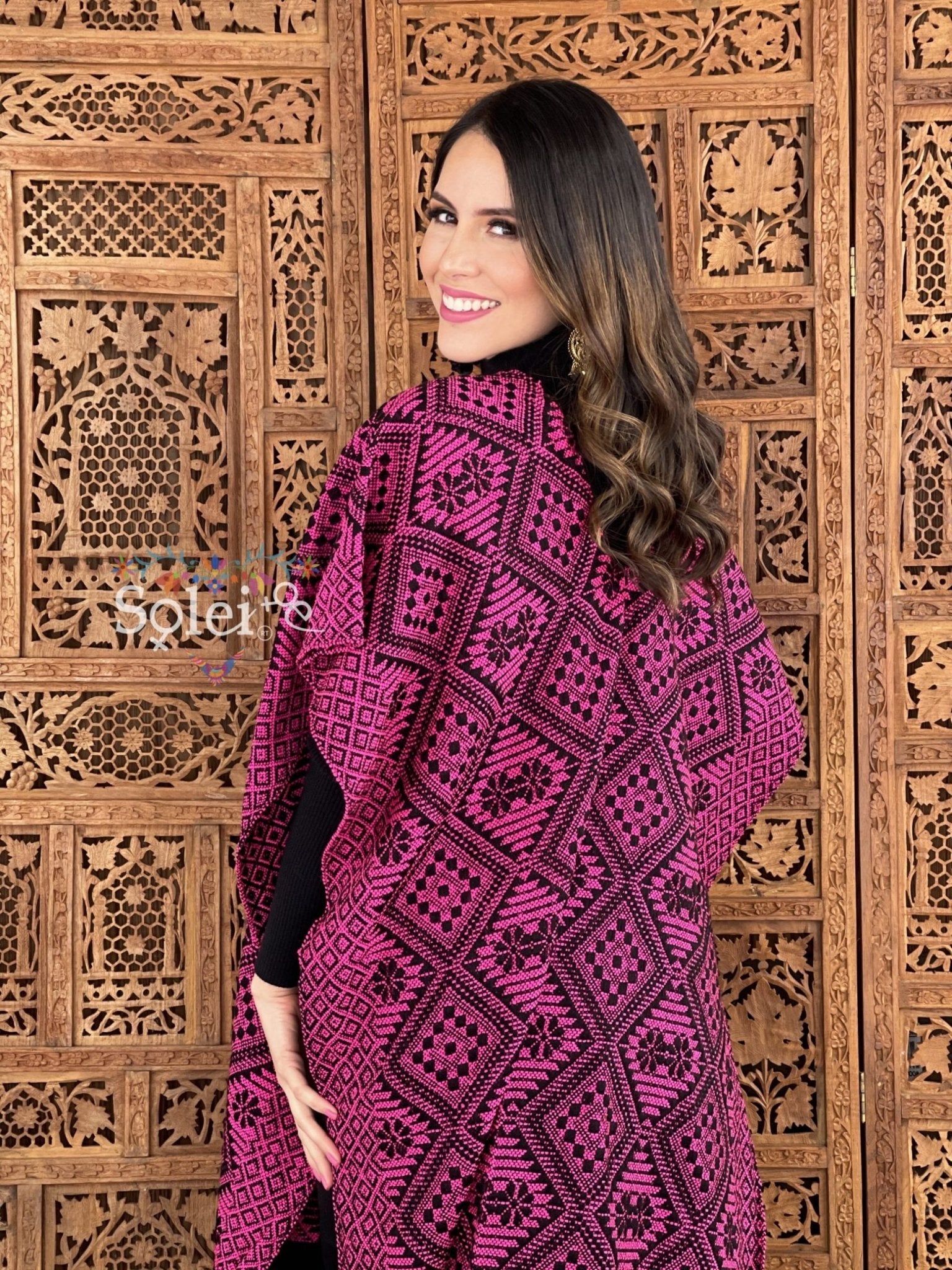 Mexican Ethnic Style Poncho. Gaban Artesano. - Solei Store