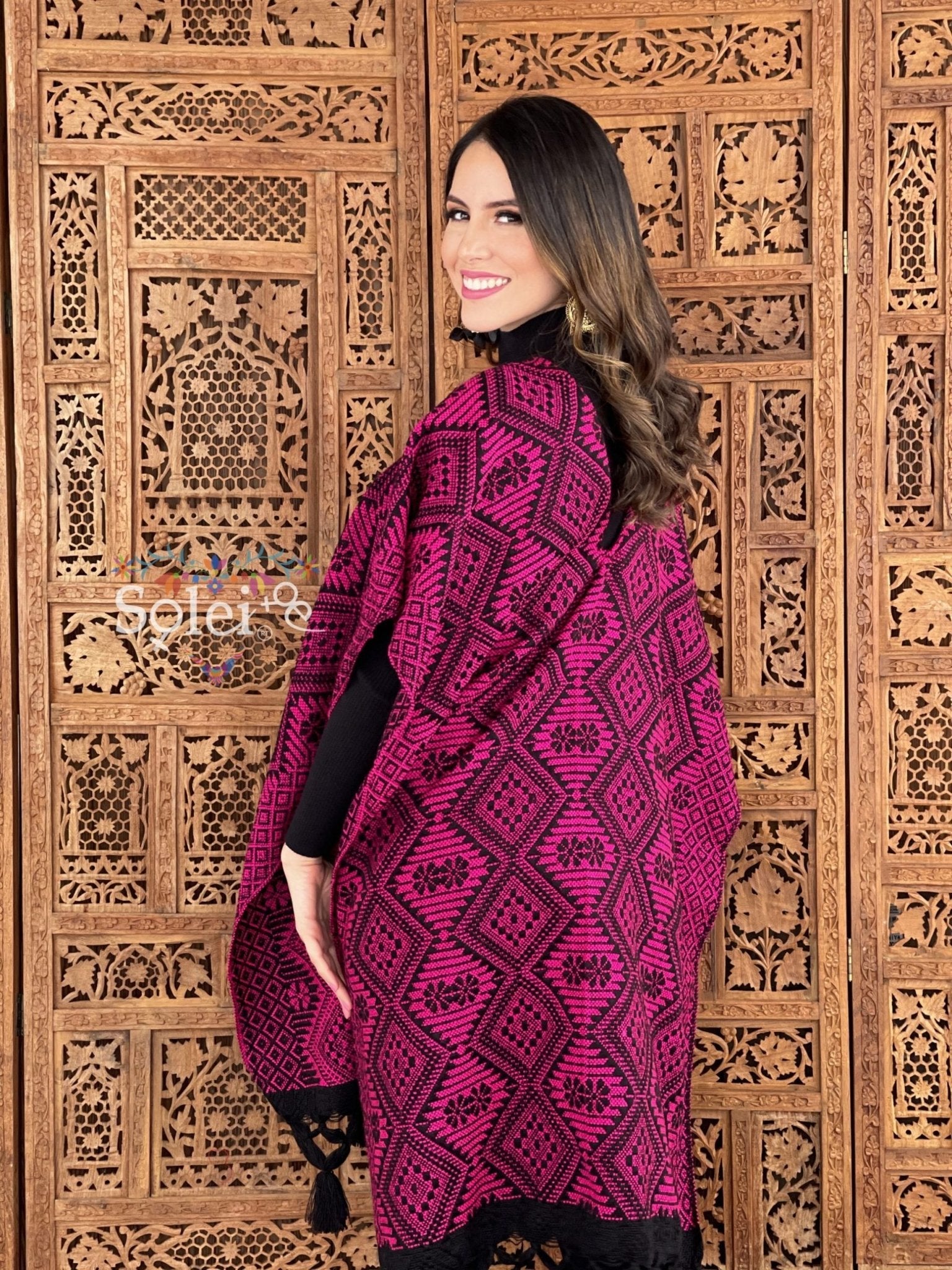 Mexican Ethnic Style Poncho. Gaban Artesano. - Solei Store