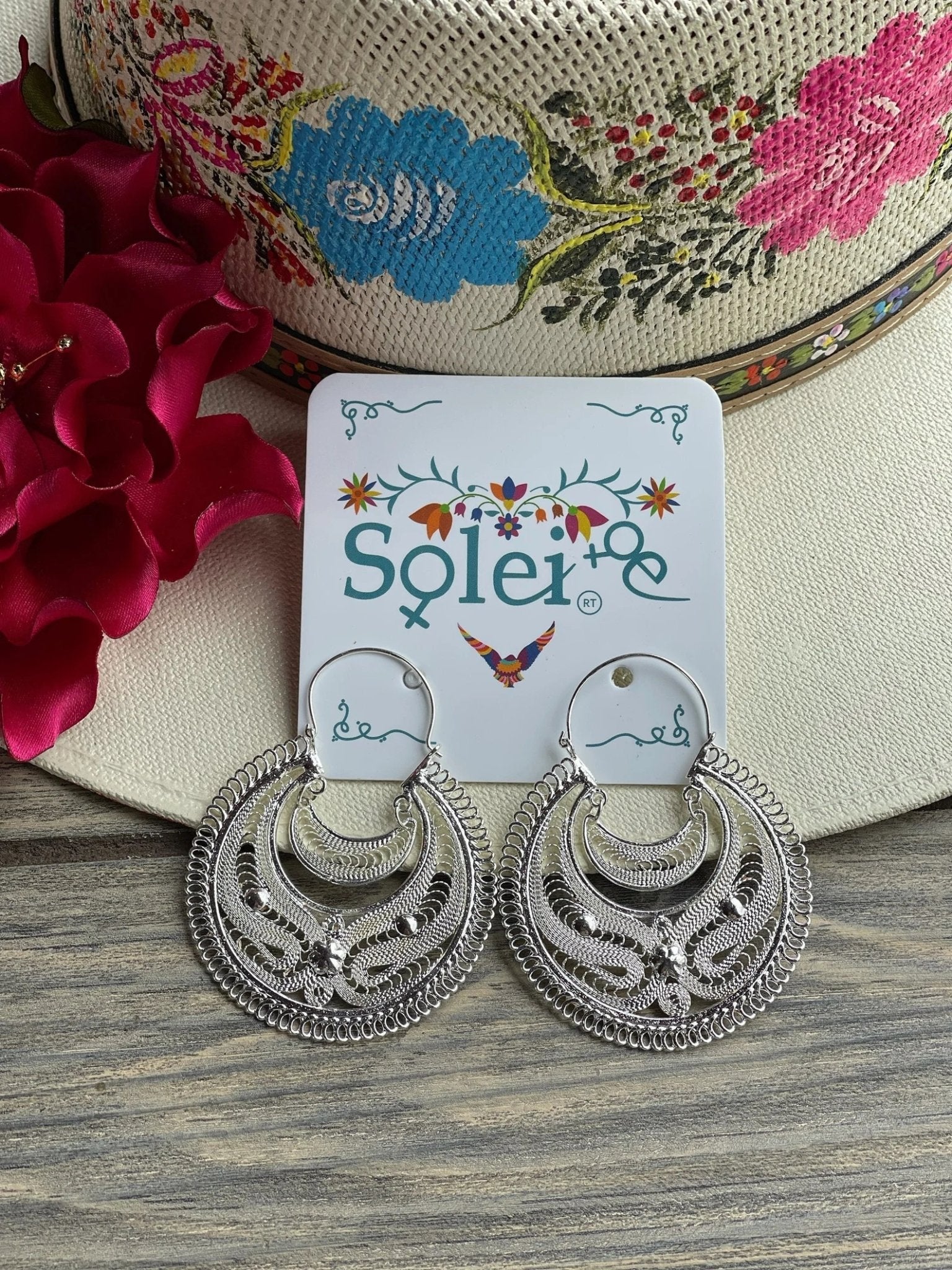 Mexican Filigree Earrings. Traditional Mexican Earrings. Aretes Whasa - Solei Store