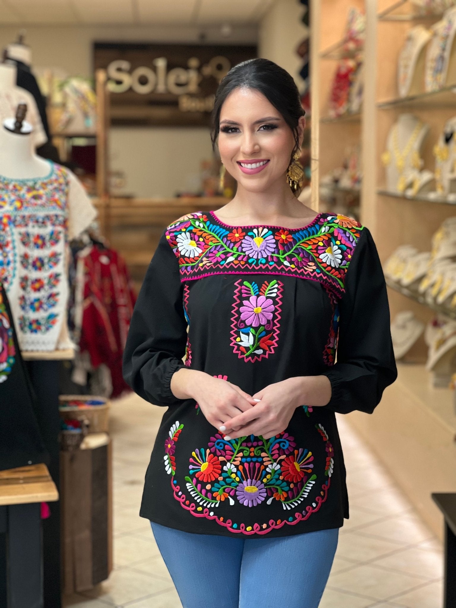 Mexican Floral Embroidered Blouse. Artisanal Mexican Blouse. Blusa Irma - Solei Store
