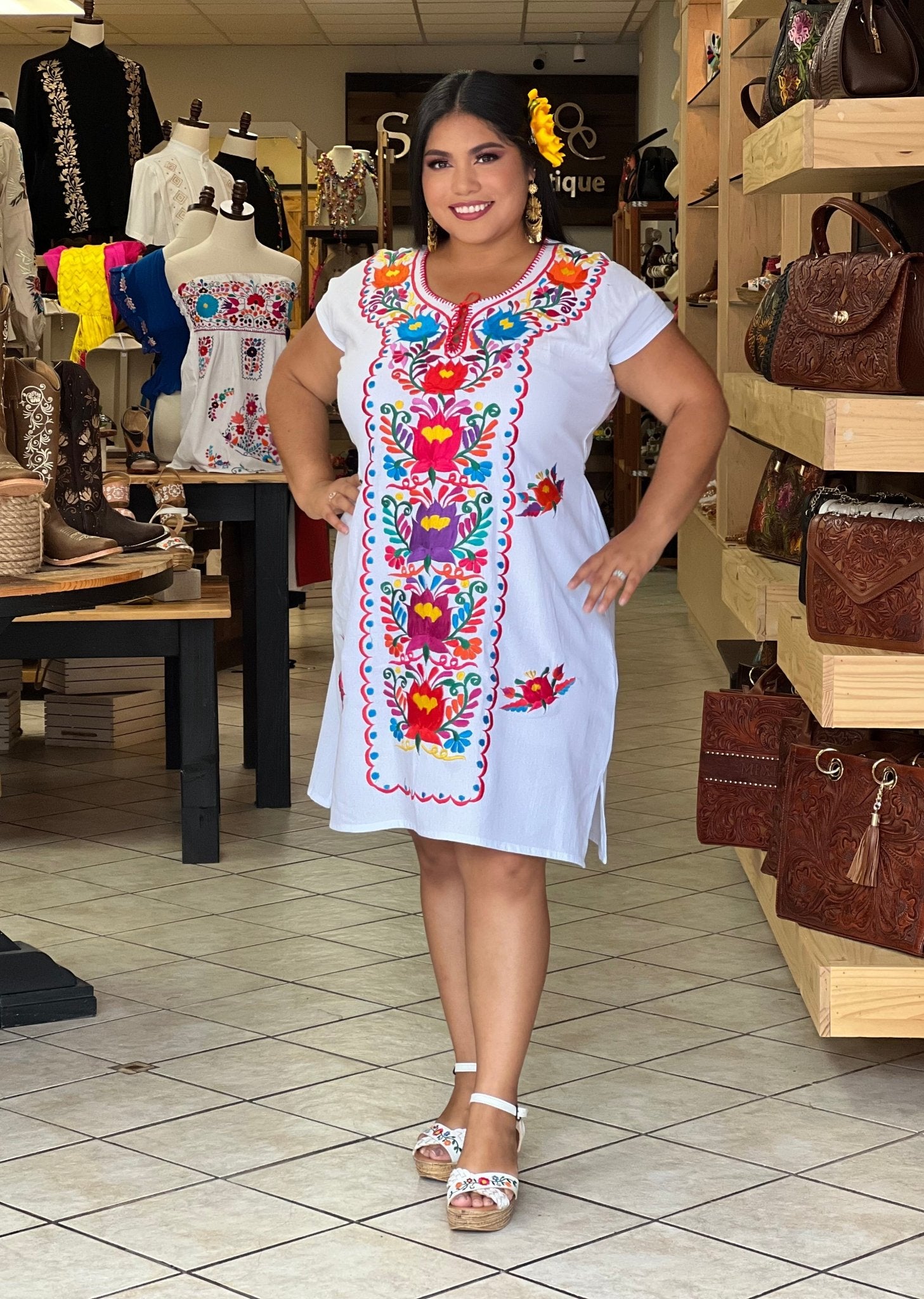 Mexican Floral Embroidered Kimono Dress. Vestido Kimono Flores Corto - Solei Store