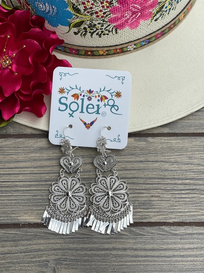 Mexican Flower Filigree Earrings. Filigrana Margarita Corazon. - Solei Store