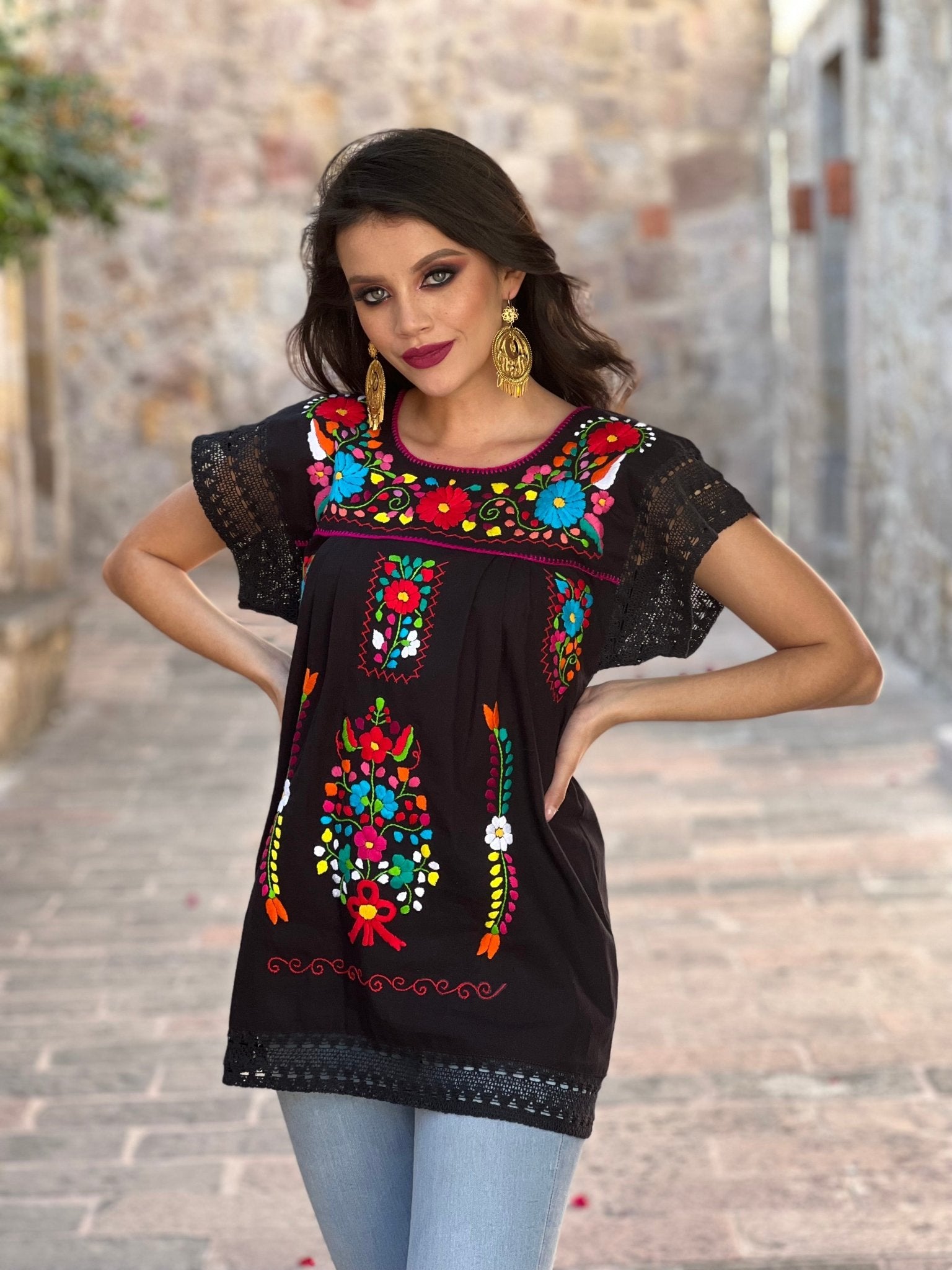 Mexican Hand Embroidered Floral Blouse. Blusa Juanita. - Solei Store
