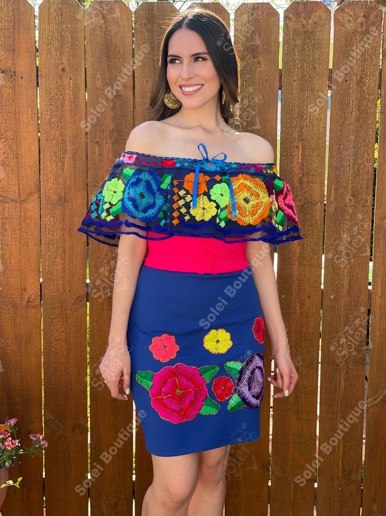 Mexican Hand Embroidered Floral Dress. Vestido Mini Chiapaneco - Solei Store