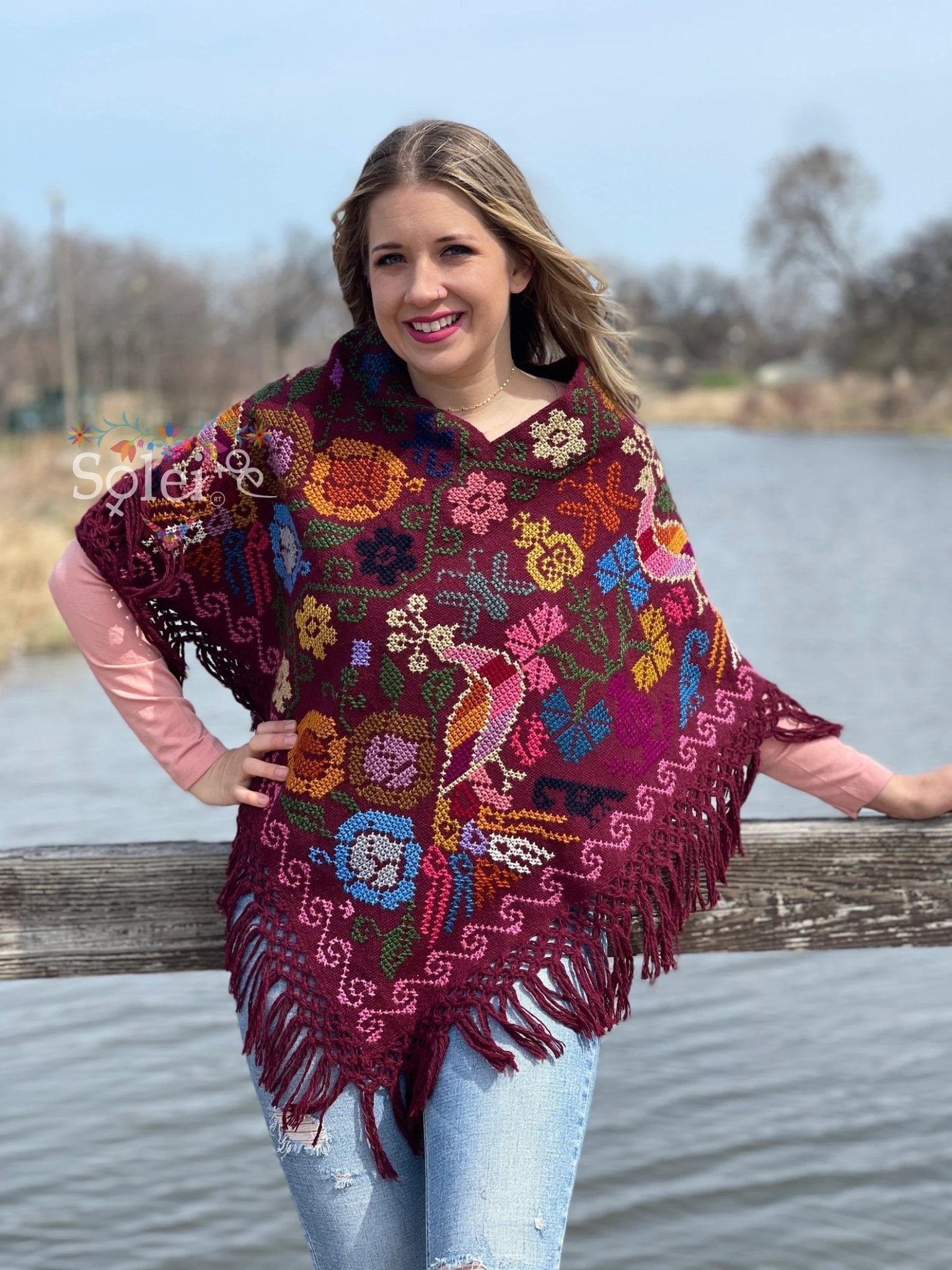 Mexican Hand Embroidered Poncho. Mañanita Pavos. - Solei Store
