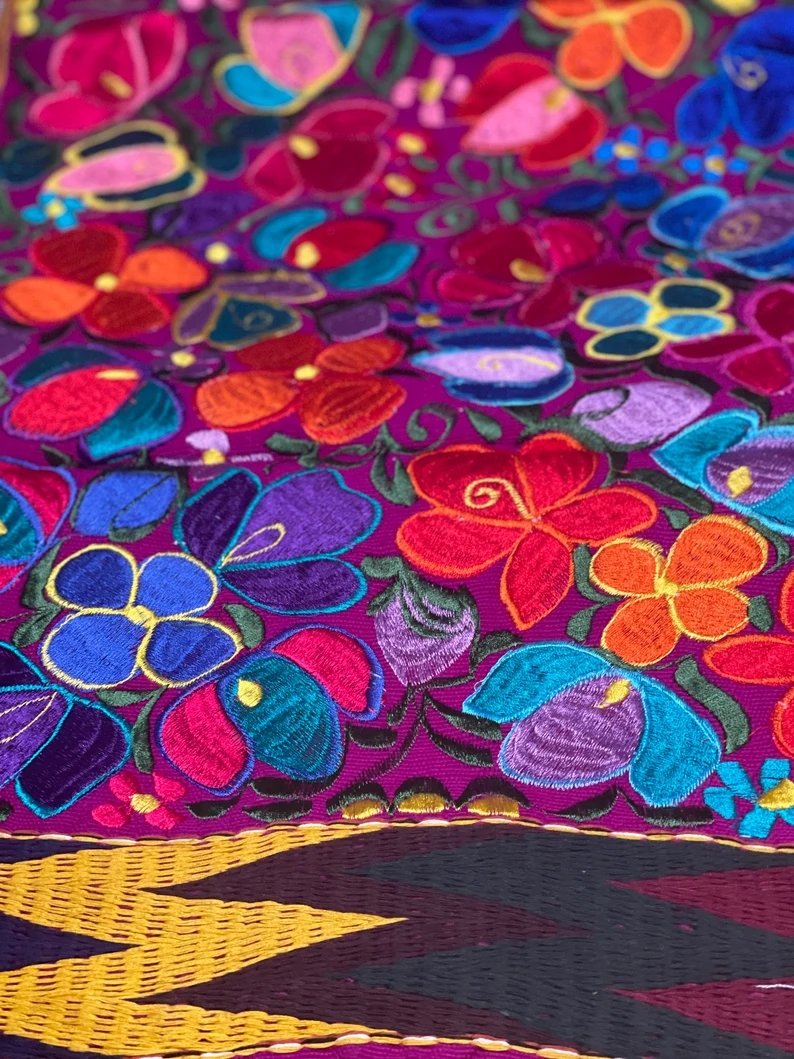 Mexican Handwoven Table Runner, Mexican Table Runner, Embroidered Table Runner. Camino de Mesa - Solei Store