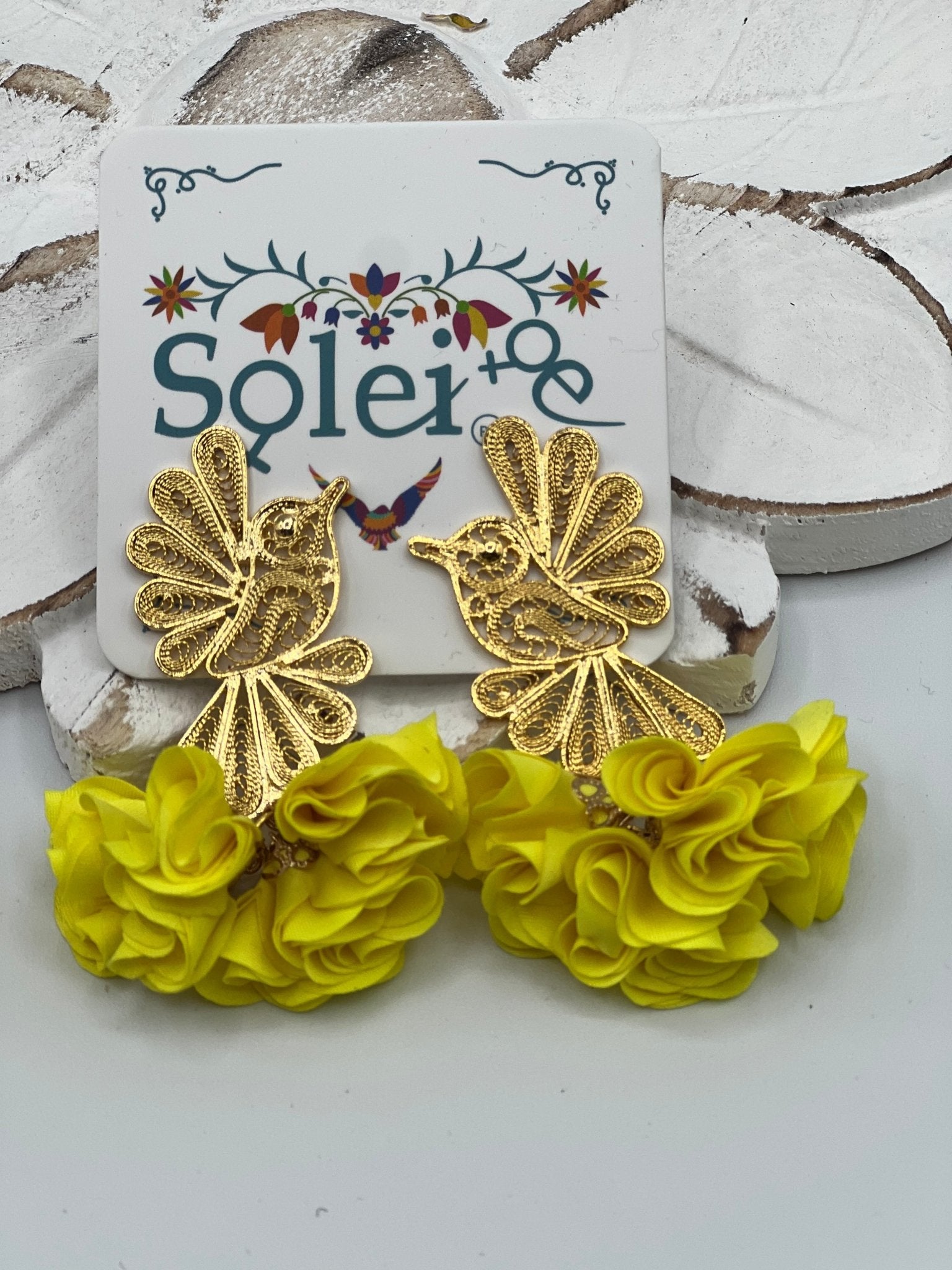 Mexican Hummingbird Filigree Earrings. Filigree Colibri Floral Earrings. - Solei Store