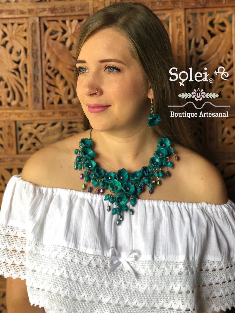 Mexican Jewerly Set. Palm Leaf Flower Necklace and Earrings. Collar de Palma Corto - Solei Store