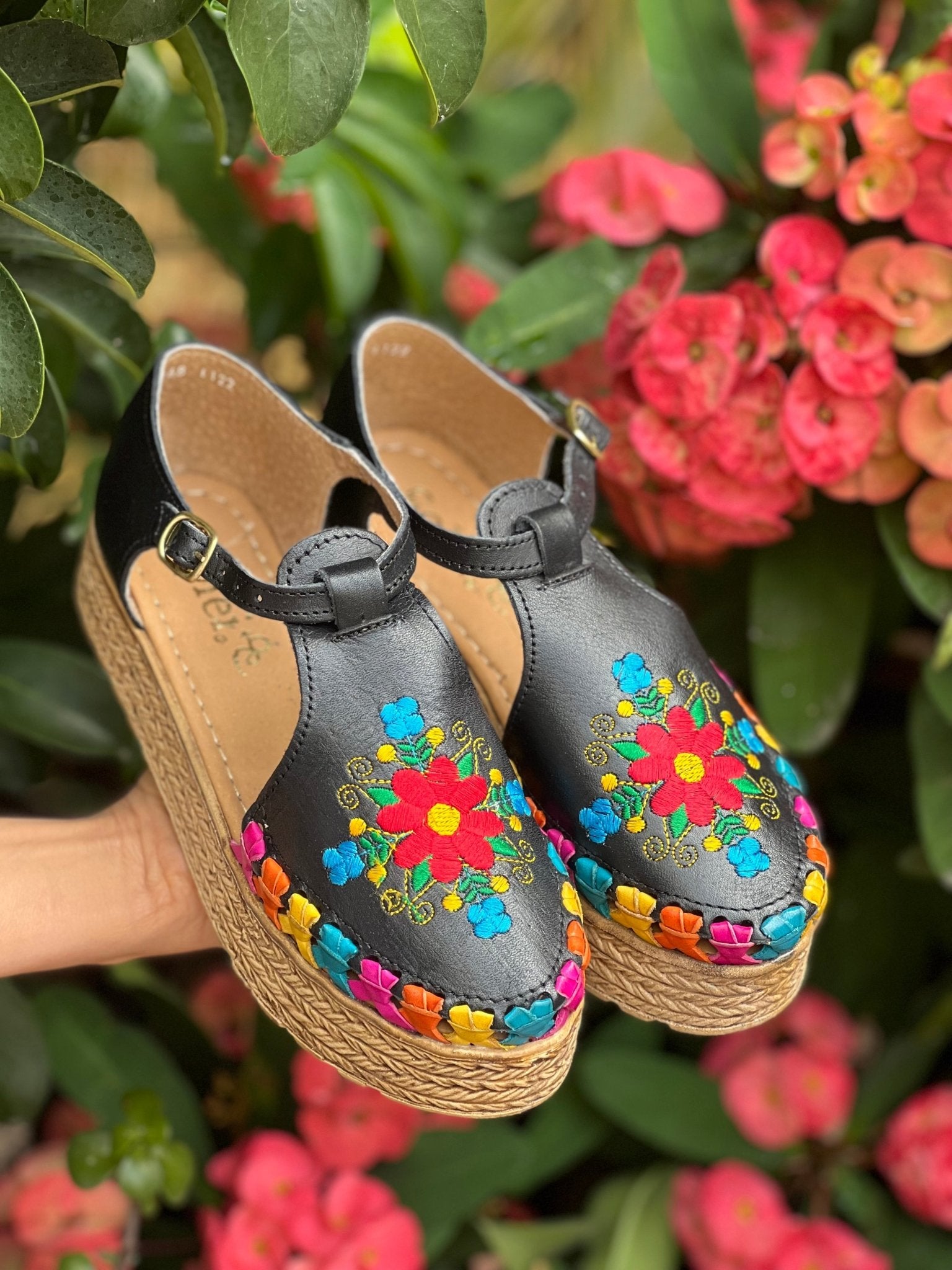 Mexican Leather Floral Platform Sandals. Huarache Areli. - Solei Store