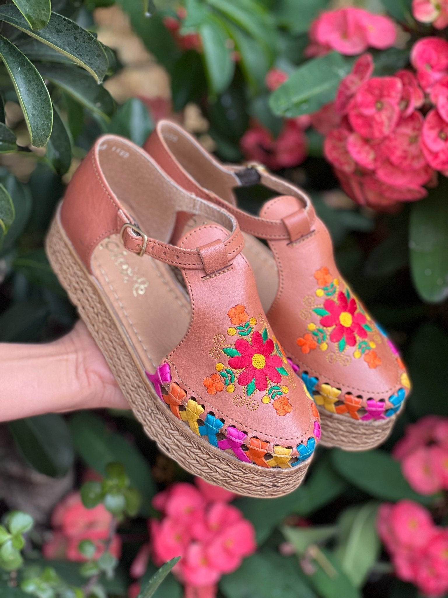 Mexican Leather Floral Platform Sandals. Huarache Areli. - Solei Store