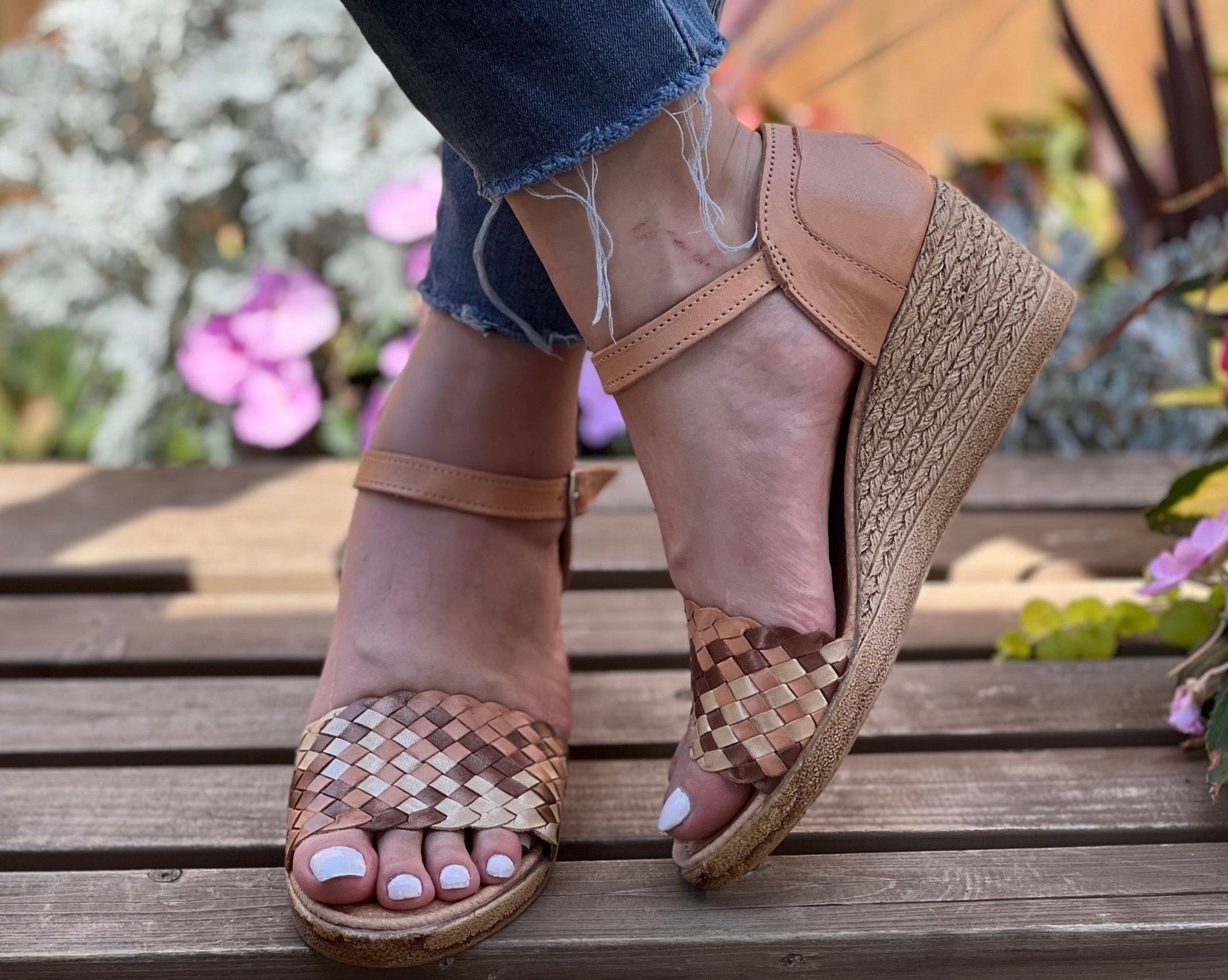 Mexican Leather Golden Wedge Heels. Claudia Golden Heels - Solei Store