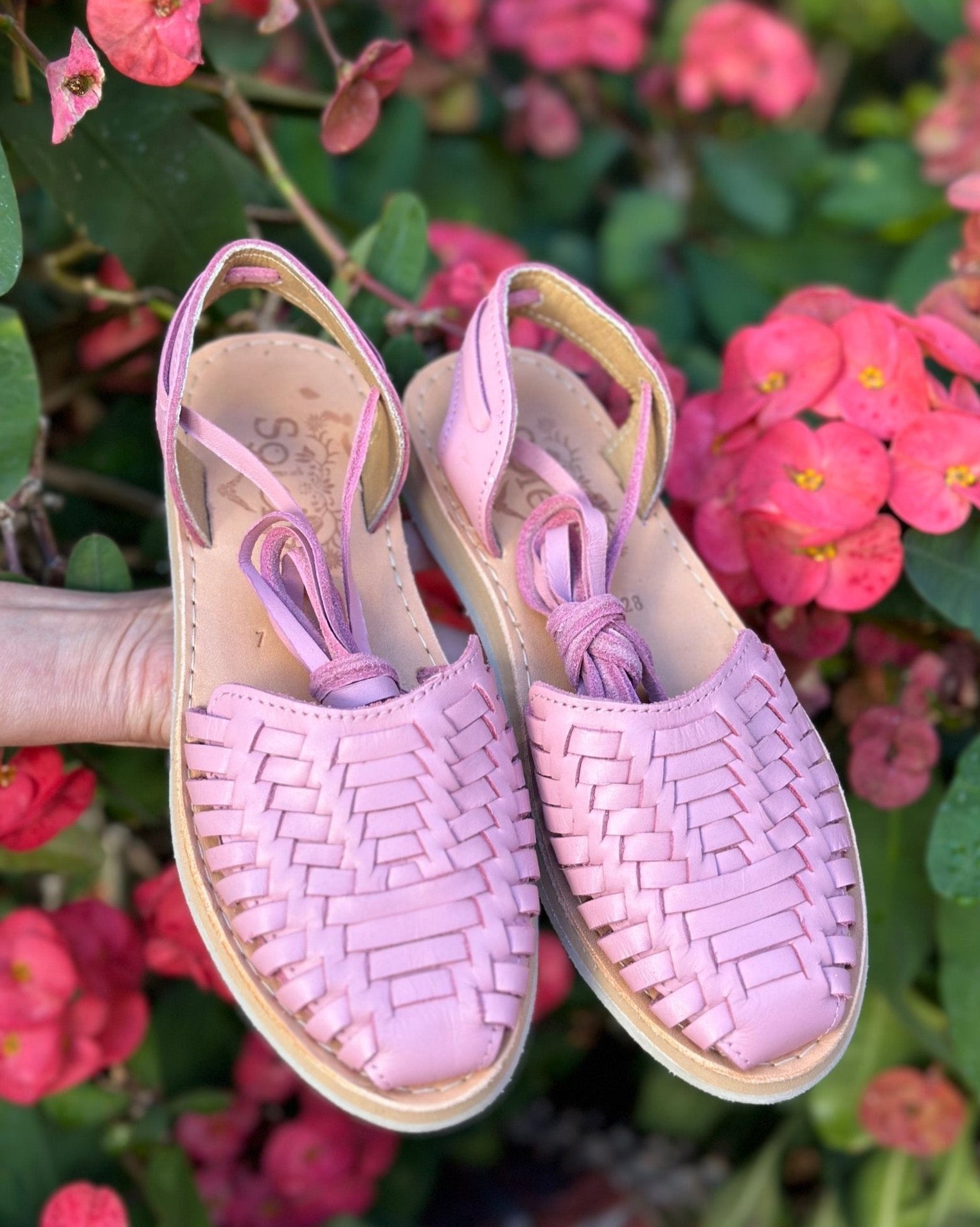 Mexican Leather Huaraches with Strap. Huarache Brenda - Solei Store