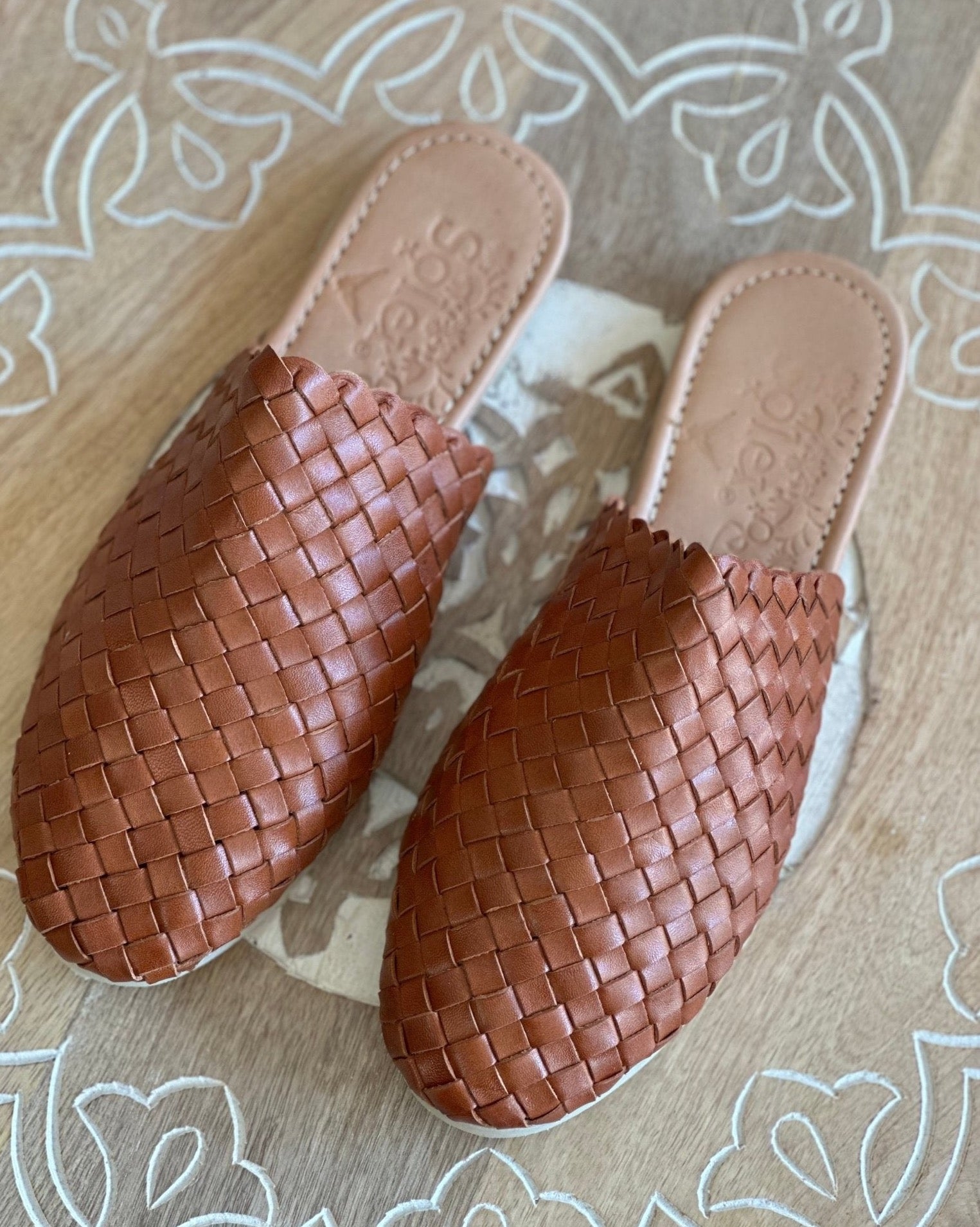 Mexican Leather Mules. Chancla Viridiana. - Solei Store