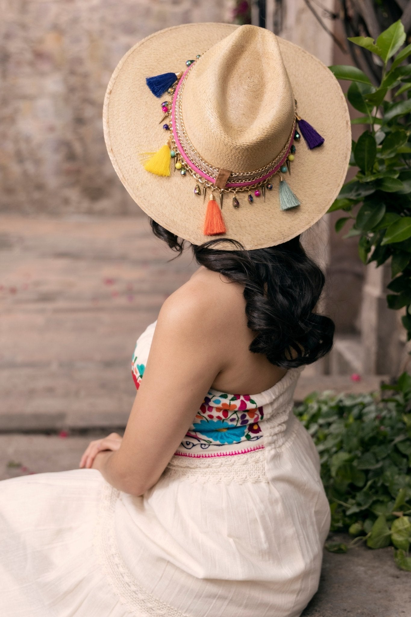 Mexican Palm Hat with Charms. Sombrero Mayra. - Solei Store