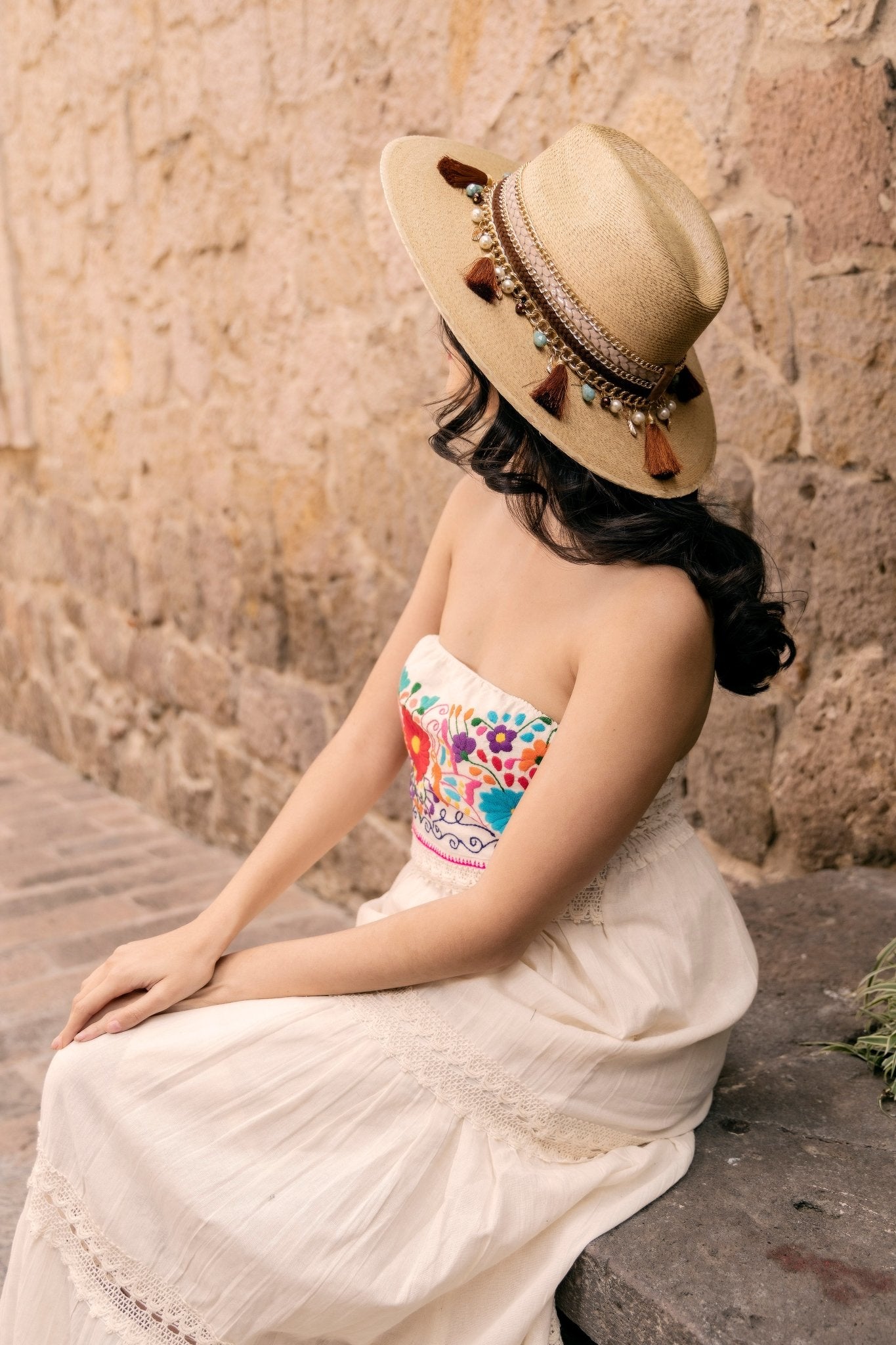 Mexican Palm Hat with Pearls. Sombrero Perlas Mayra - Solei Store