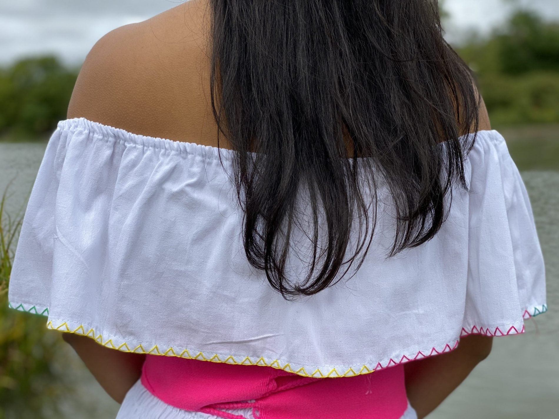 Mexican Peasant style dress. Off the shoulder dress with floral embroidery. Hand embroidered dress. Belt included - Solei Store