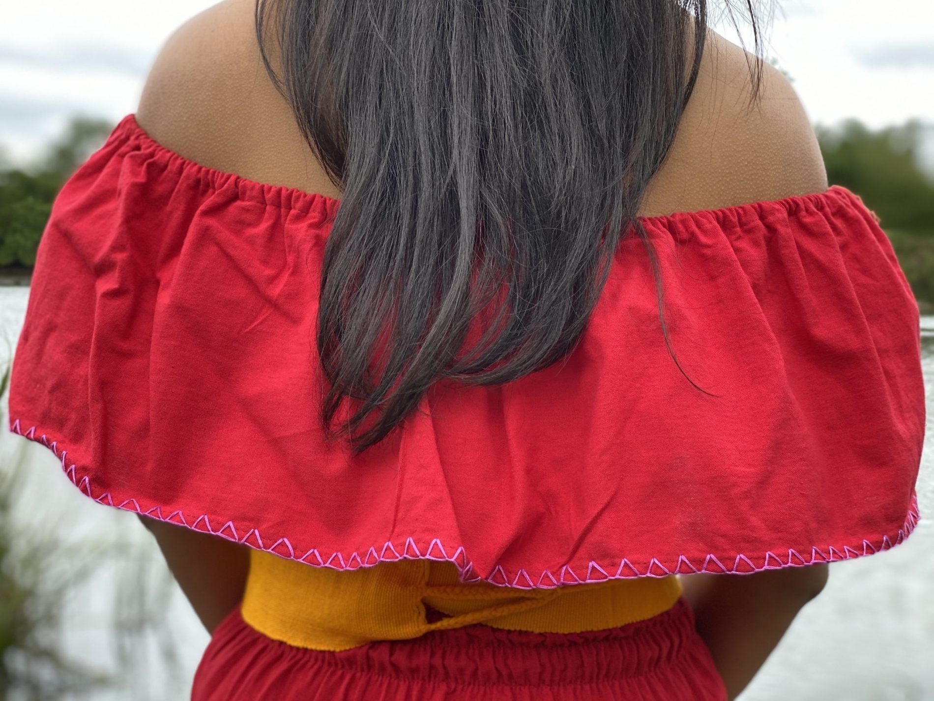 Mexican Peasant style dress. Off the shoulder dress with floral embroidery. Hand embroidered dress. Belt included - Solei Store