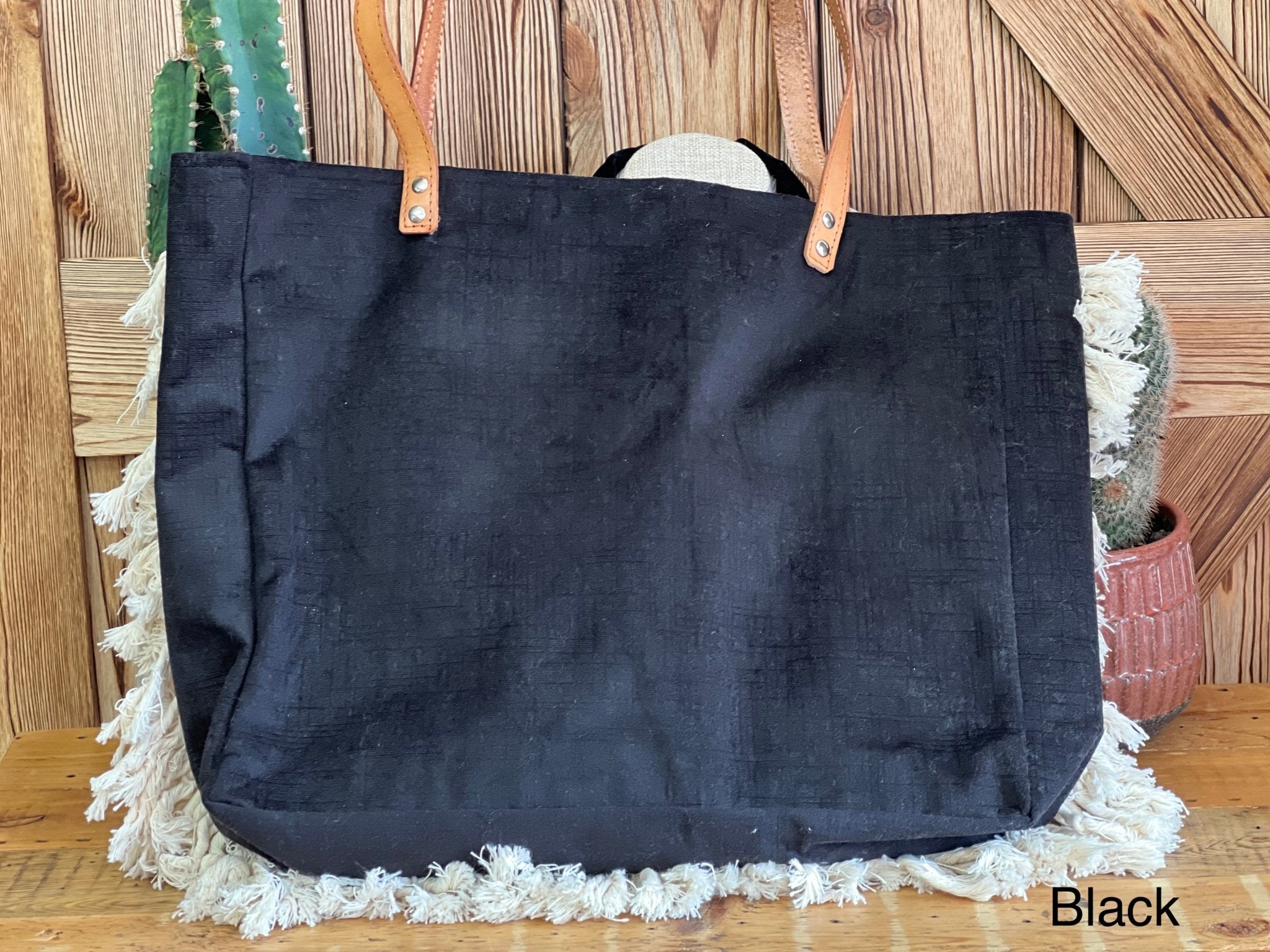 Mexican Tote Bag. Traditional Otomi Hand Embroidered Bag. Otomi Tote. - Solei Store