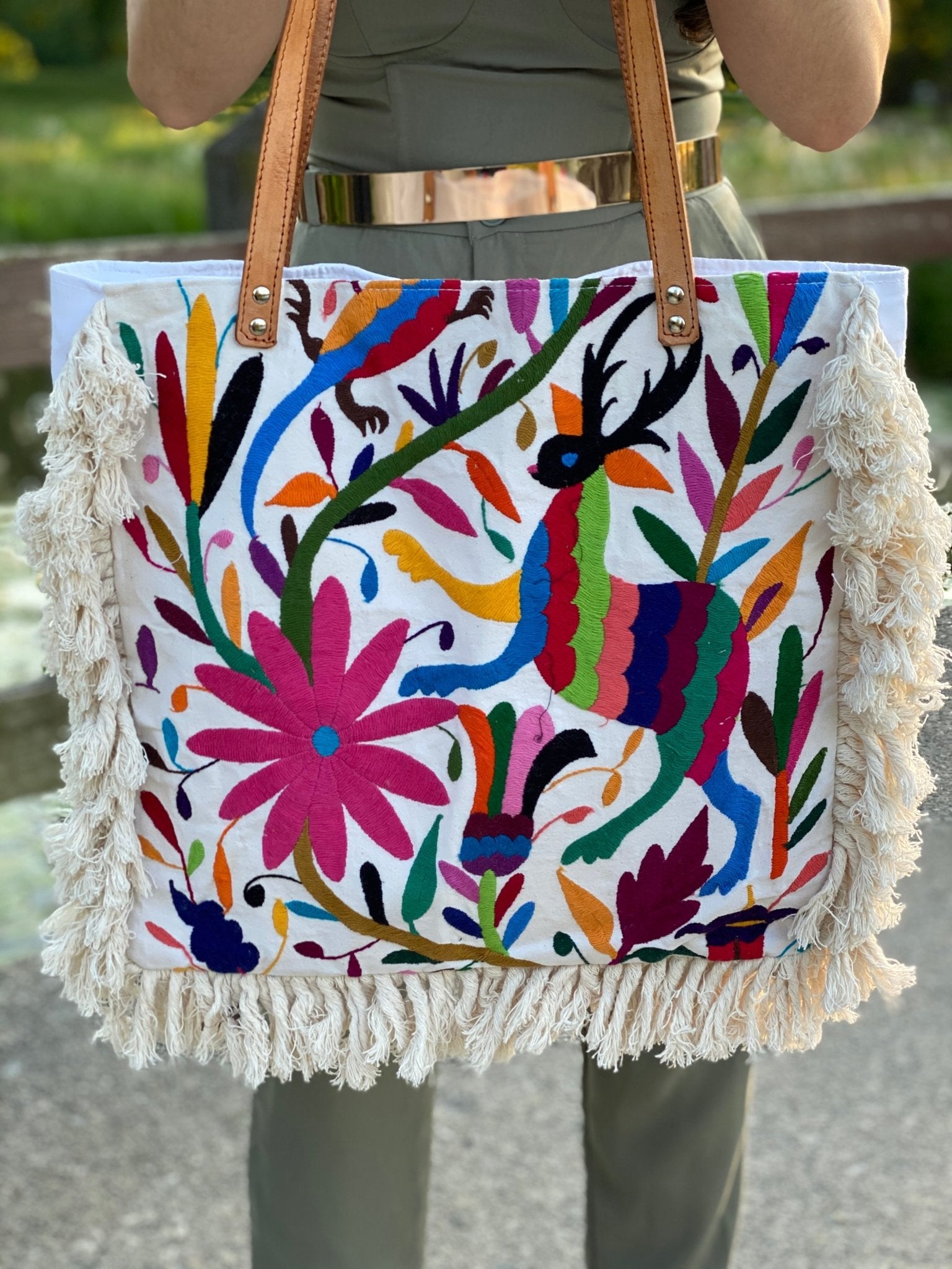 Mexican Tote Bag. Traditional Otomi Hand Embroidered Bag. Otomi Tote. - Solei Store