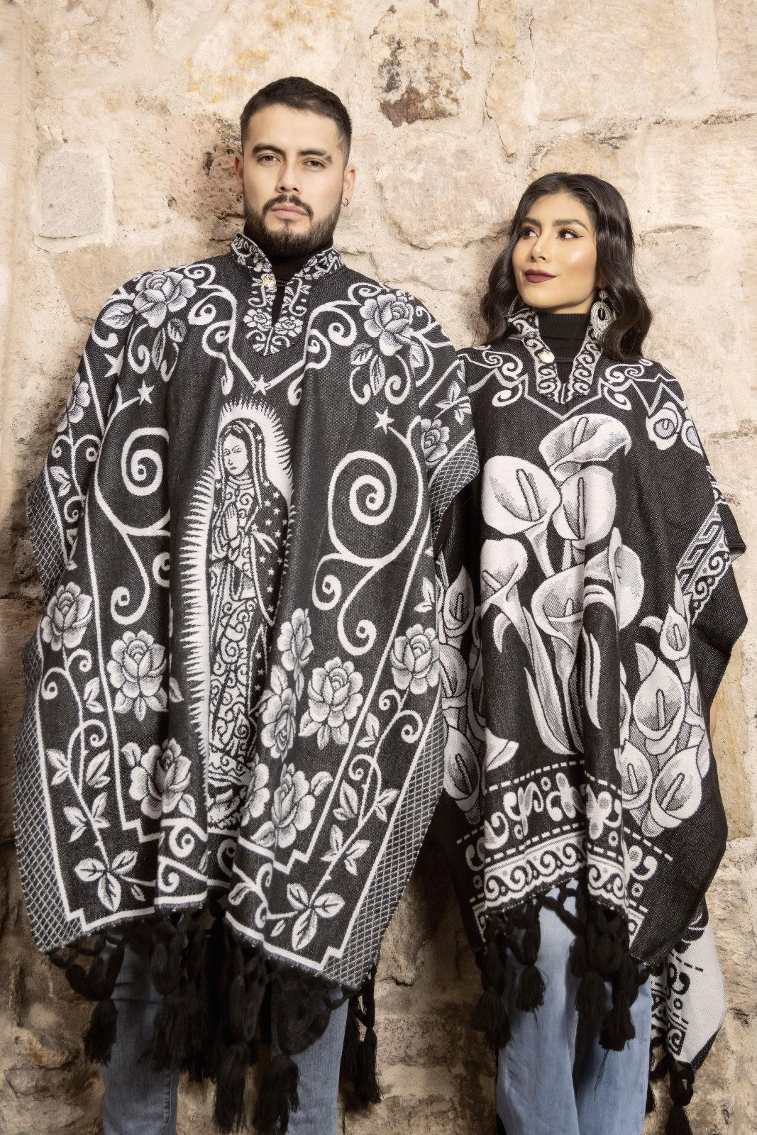 Mexican Traditional Calla Lily Poncho. Gaban Alcatraz. - Solei Store