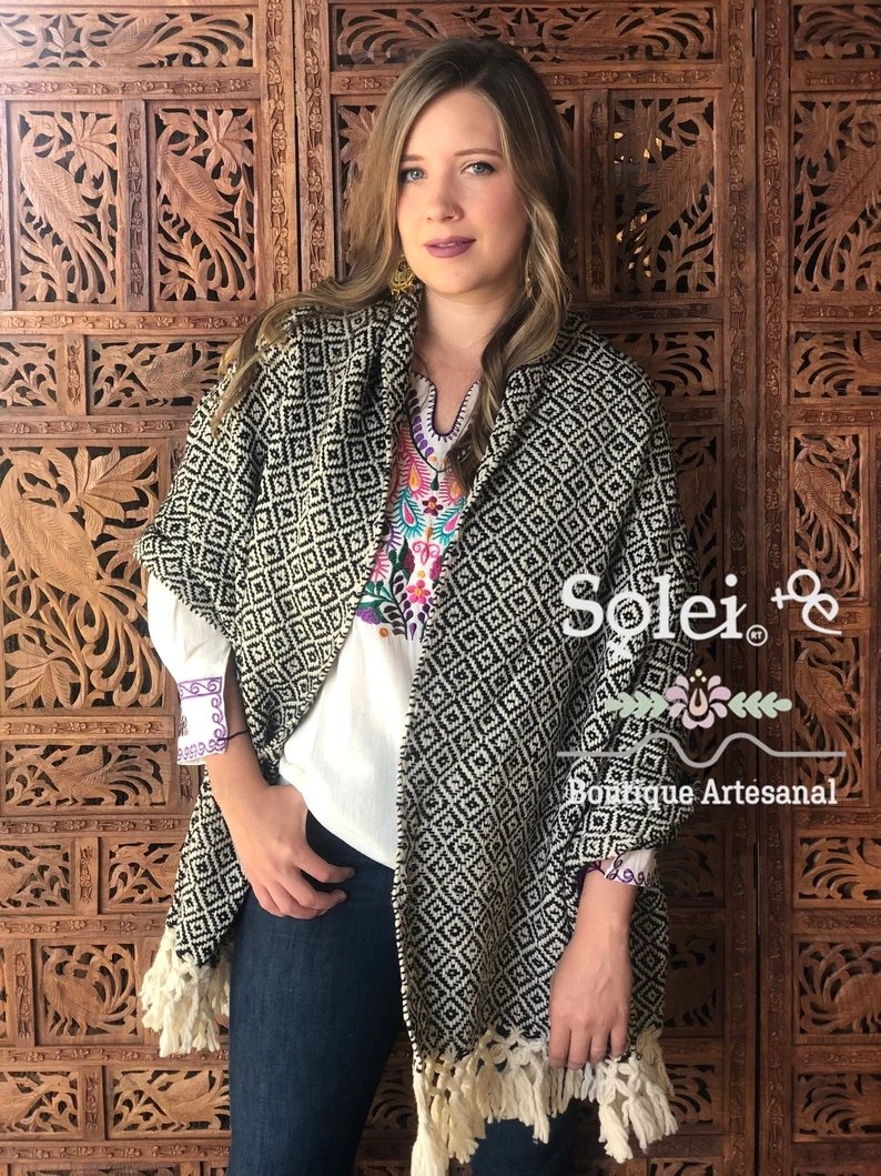 Mexican Traditional Wool Rebozo. Rebozo de Lana - Solei Store