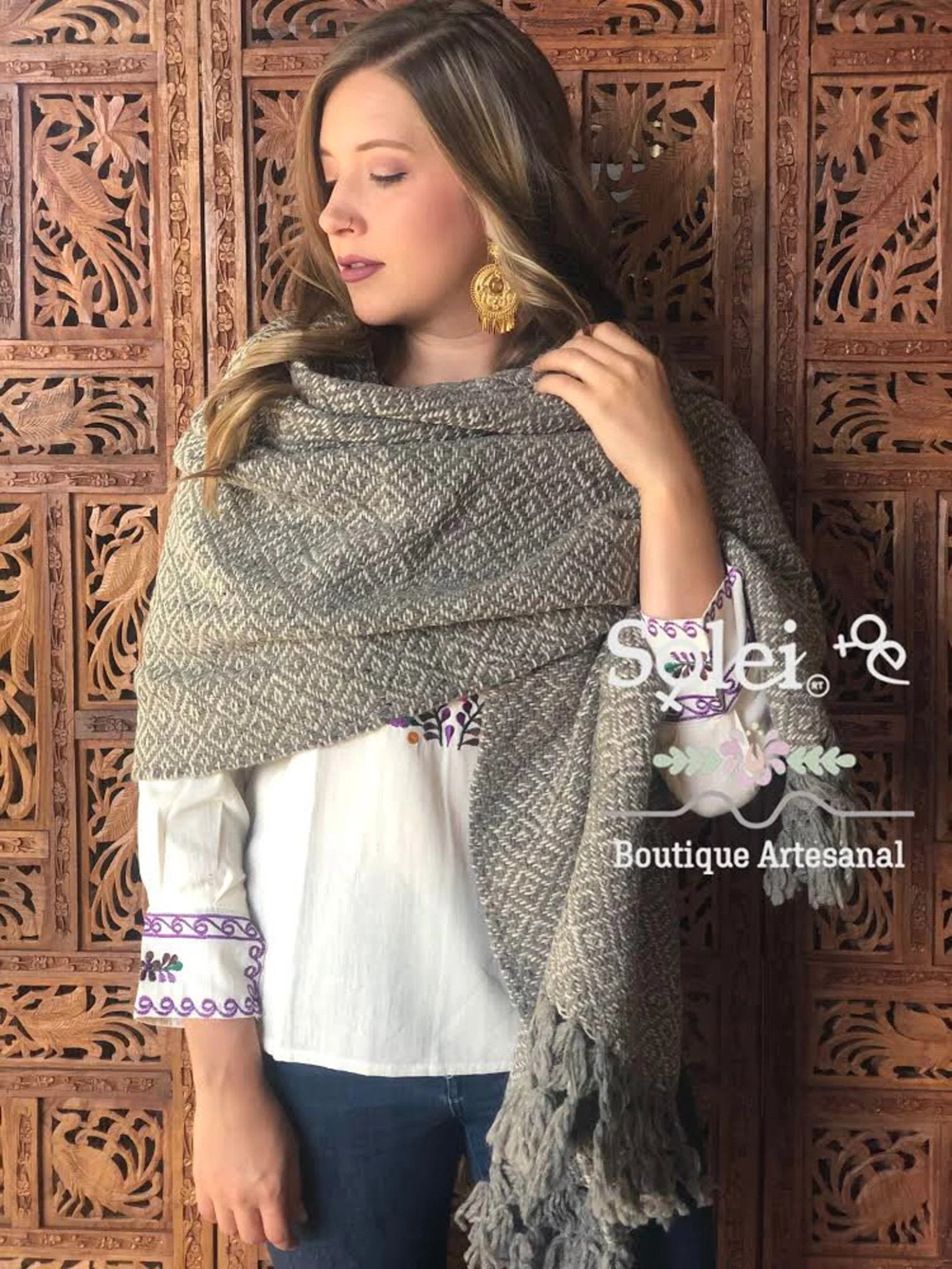 Mexican Traditional Wool Rebozo. Rebozo de Lana - Solei Store