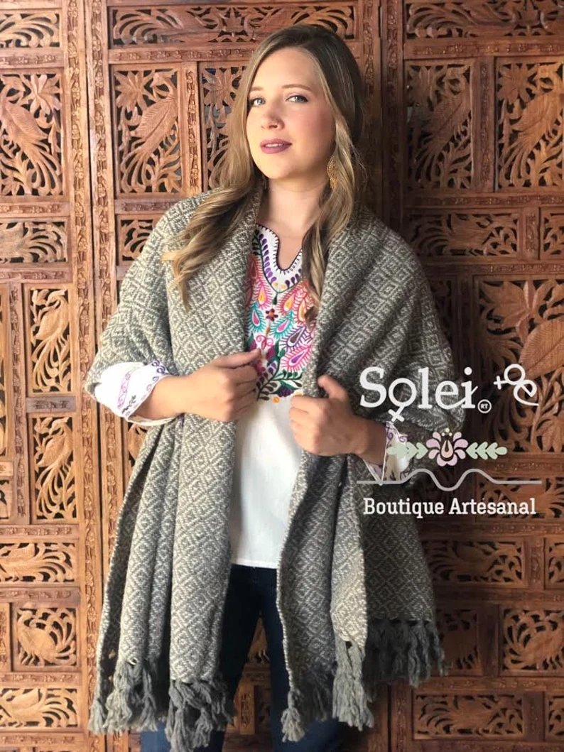 Mexican Traditional Wool Rebozo. Rebozo de Lana - Solei Store