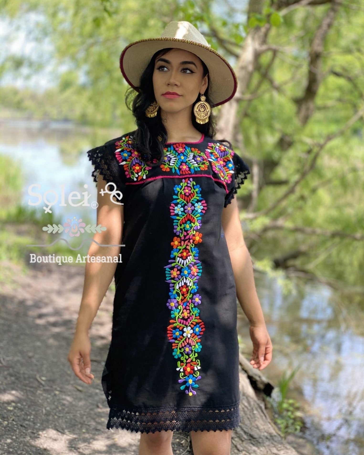 Reyna Dress floral embroidery and fine lace sleeves - Solei Store
