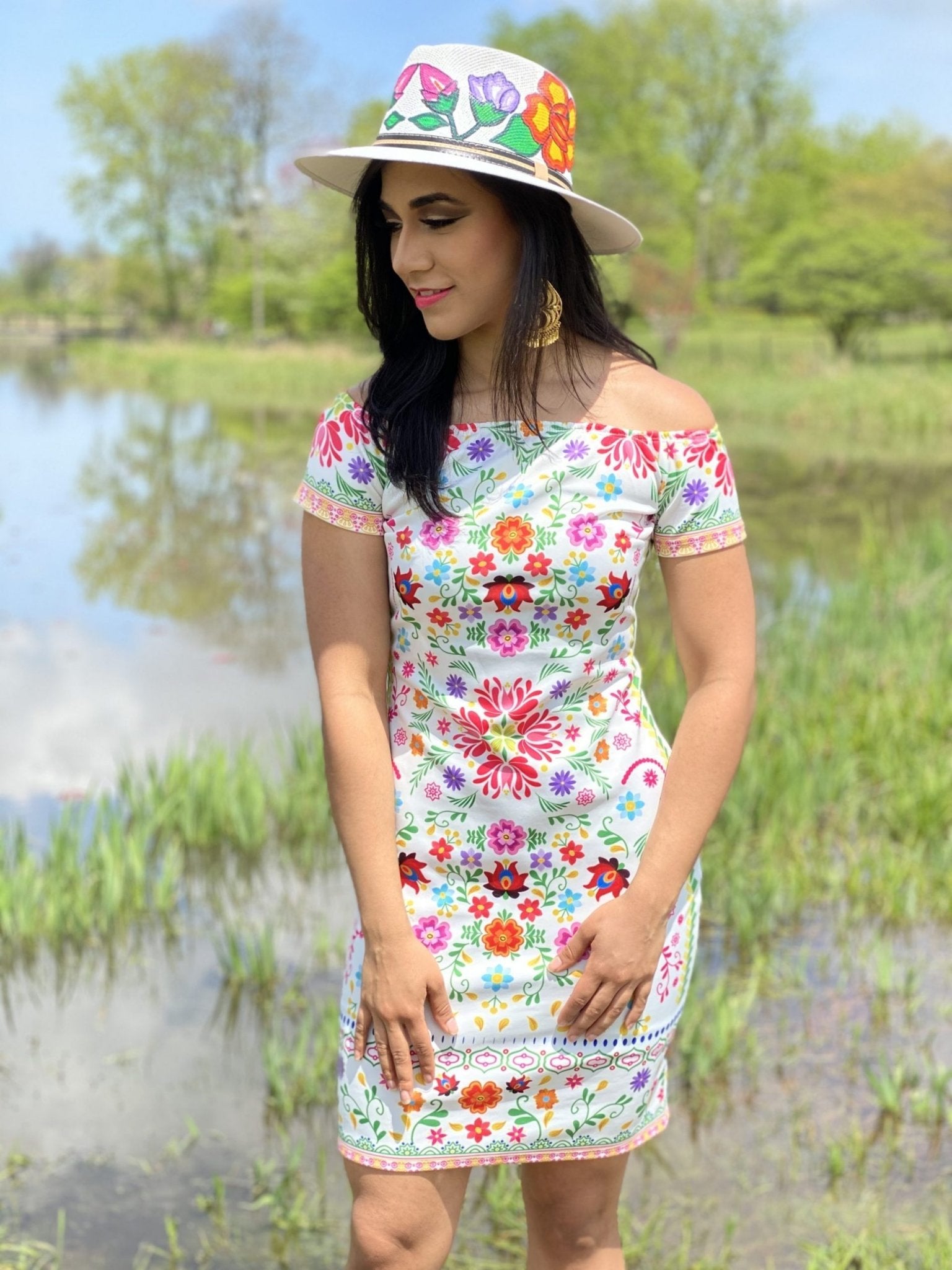 Short dress with Mexican floral print. Form-fitting fashion dress. Off-the-shoulder dress. Colorful floral design. Sexy dress. - Solei Store