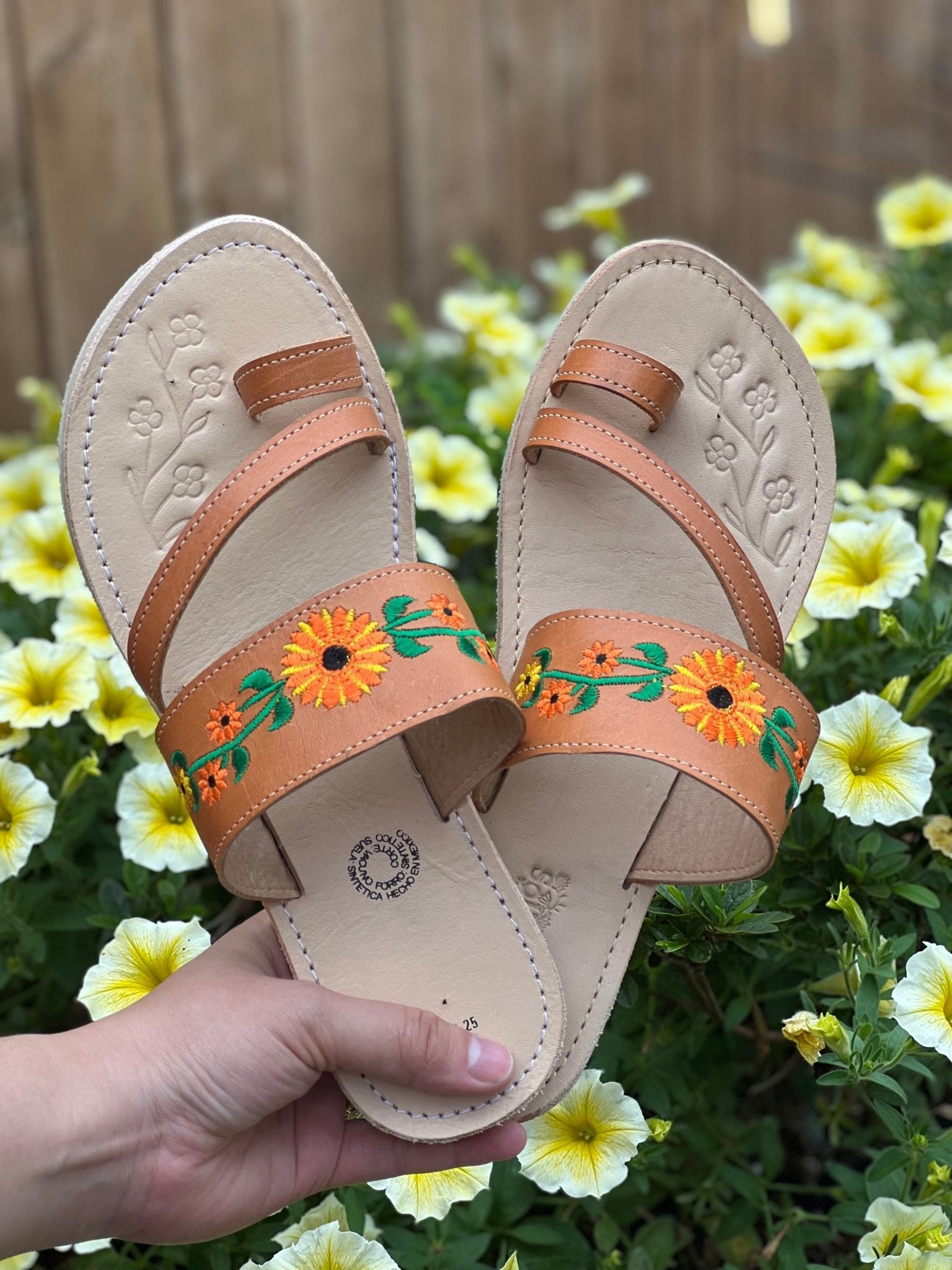 Sunflower Embroidered Double Strap Sandals. Chancla Raquel Girasol. - Solei Store