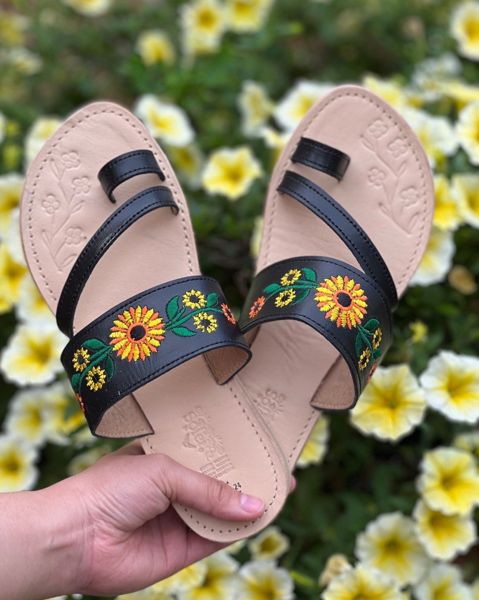 Sunflower Embroidered Double Strap Sandals. Chancla Raquel Girasol. - Solei Store