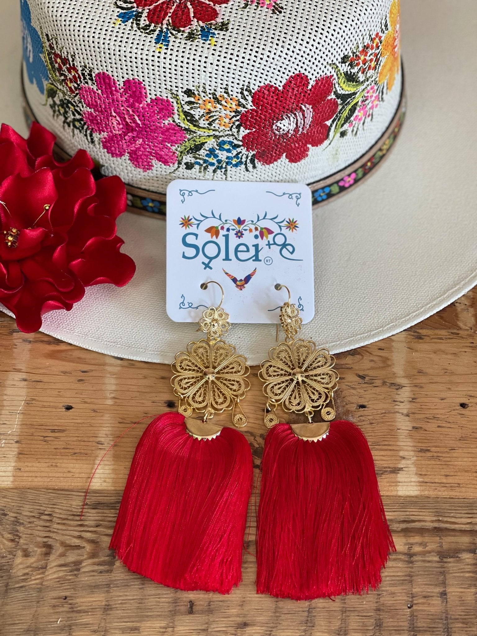 Traditional Filigree Tassel Drop Earrings. Aretes Flor Cascada. - Solei Store
