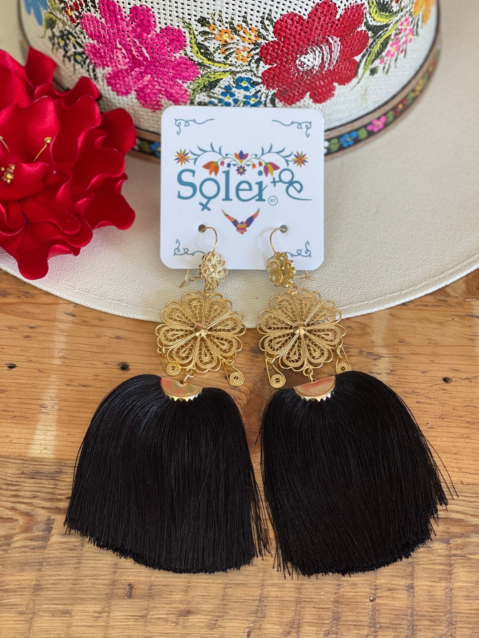 Traditional Filigree Tassel Drop Earrings. Aretes Flor Cascada. - Solei Store