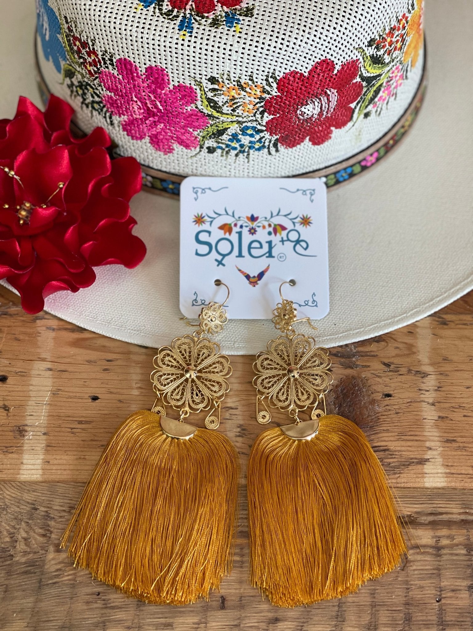 Traditional Filigree Tassel Drop Earrings. Aretes Flor Cascada. - Solei Store