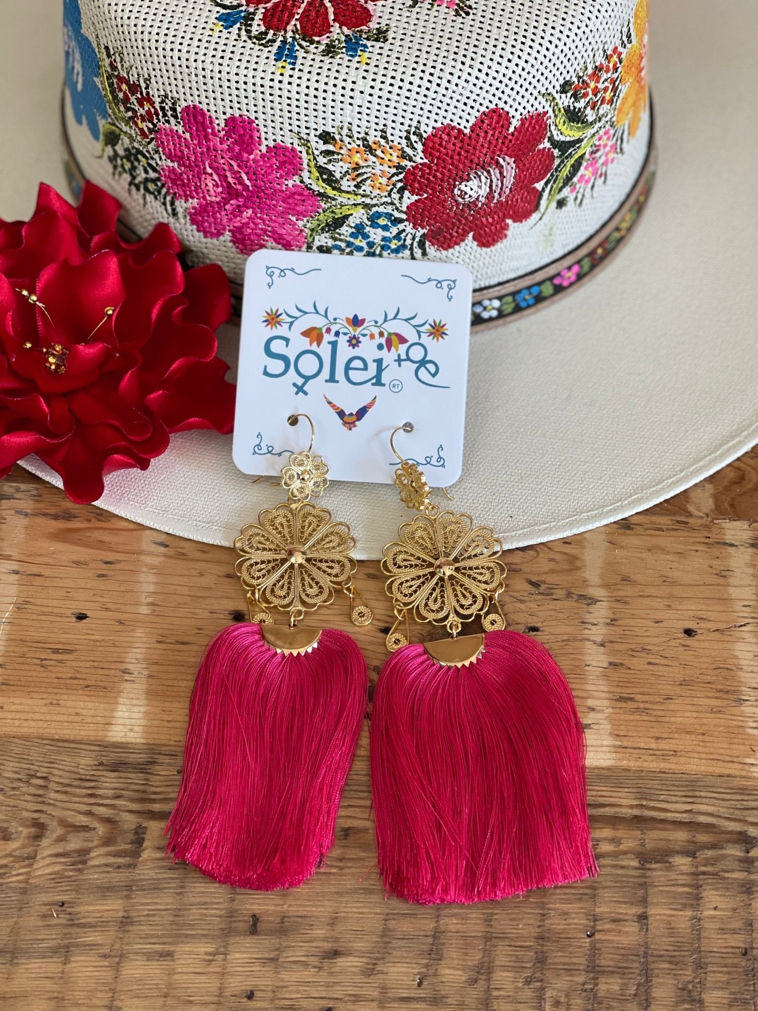 Traditional Filigree Tassel Drop Earrings. Aretes Flor Cascada. - Solei Store