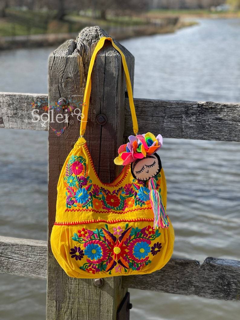 Traditional Mexican Floral Embroidered Bag. Morral Solei with Frida Tassel - Solei Store