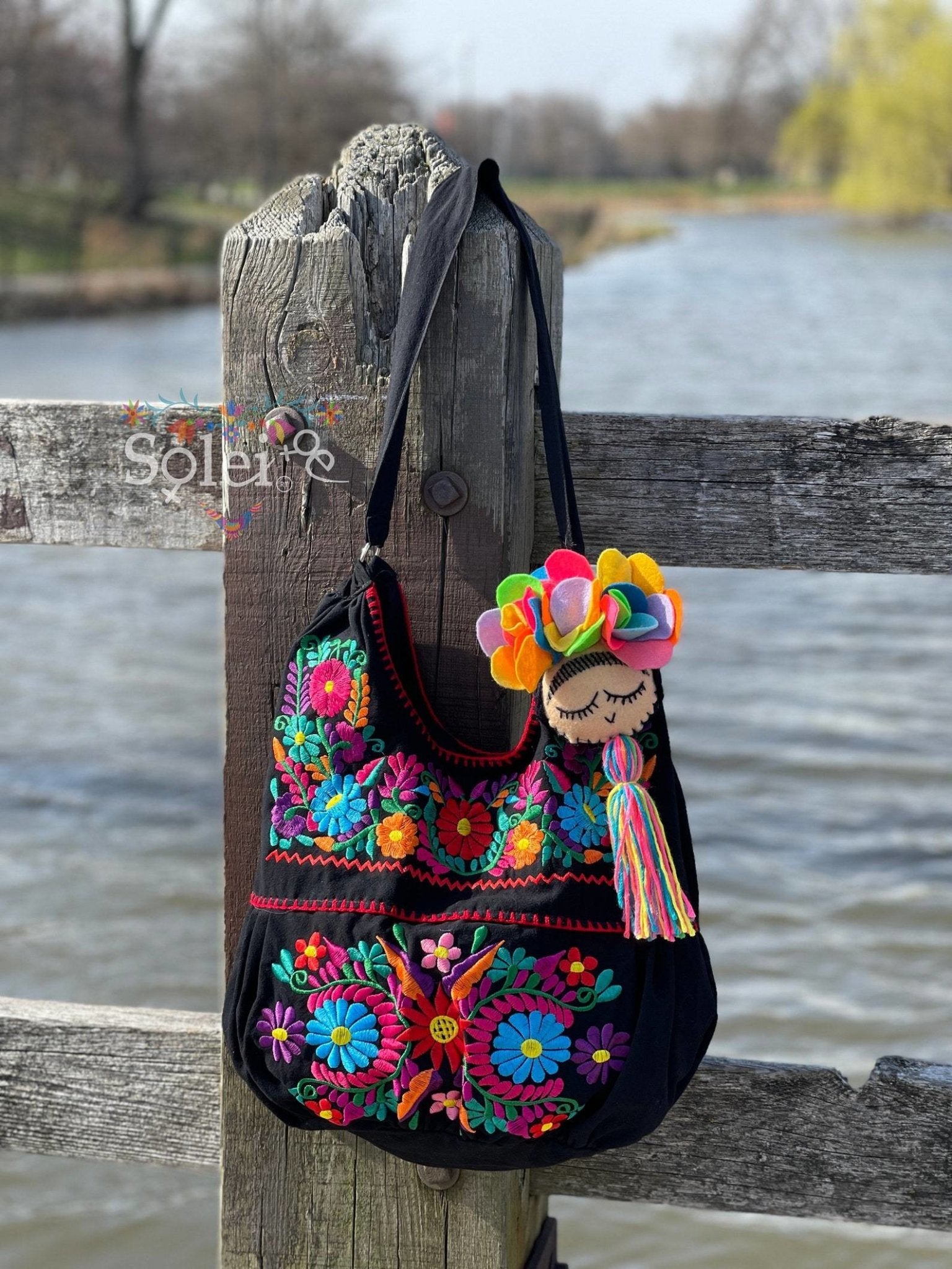Traditional Mexican Floral Embroidered Bag. Morral Solei with Frida Tassel - Solei Store