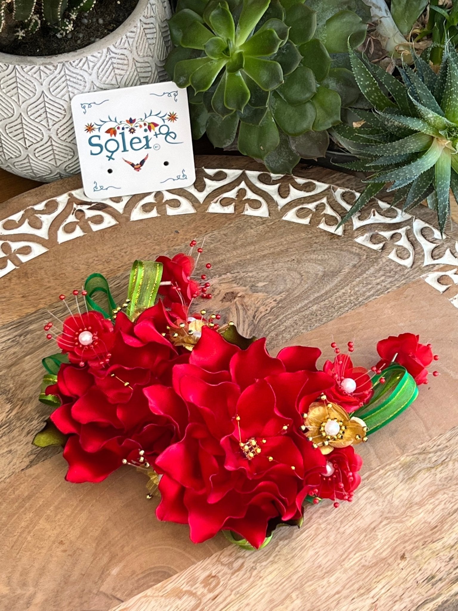 Traditional Mexican Floral Headpiece. Citlali Sencillo Hairpiece. - Solei Store
