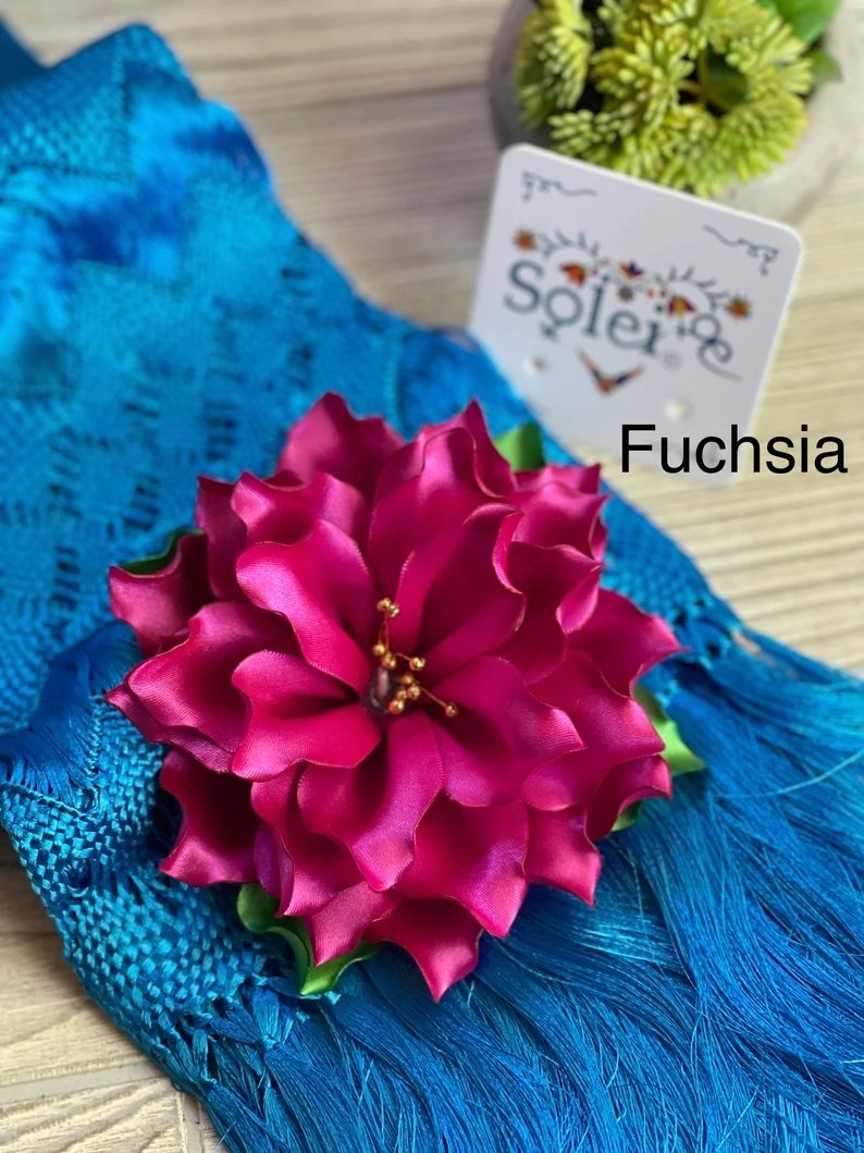 Traditional Mexican Flower Headpiece. Womens Flower Headpiece. Flor Tehuana - Solei Store